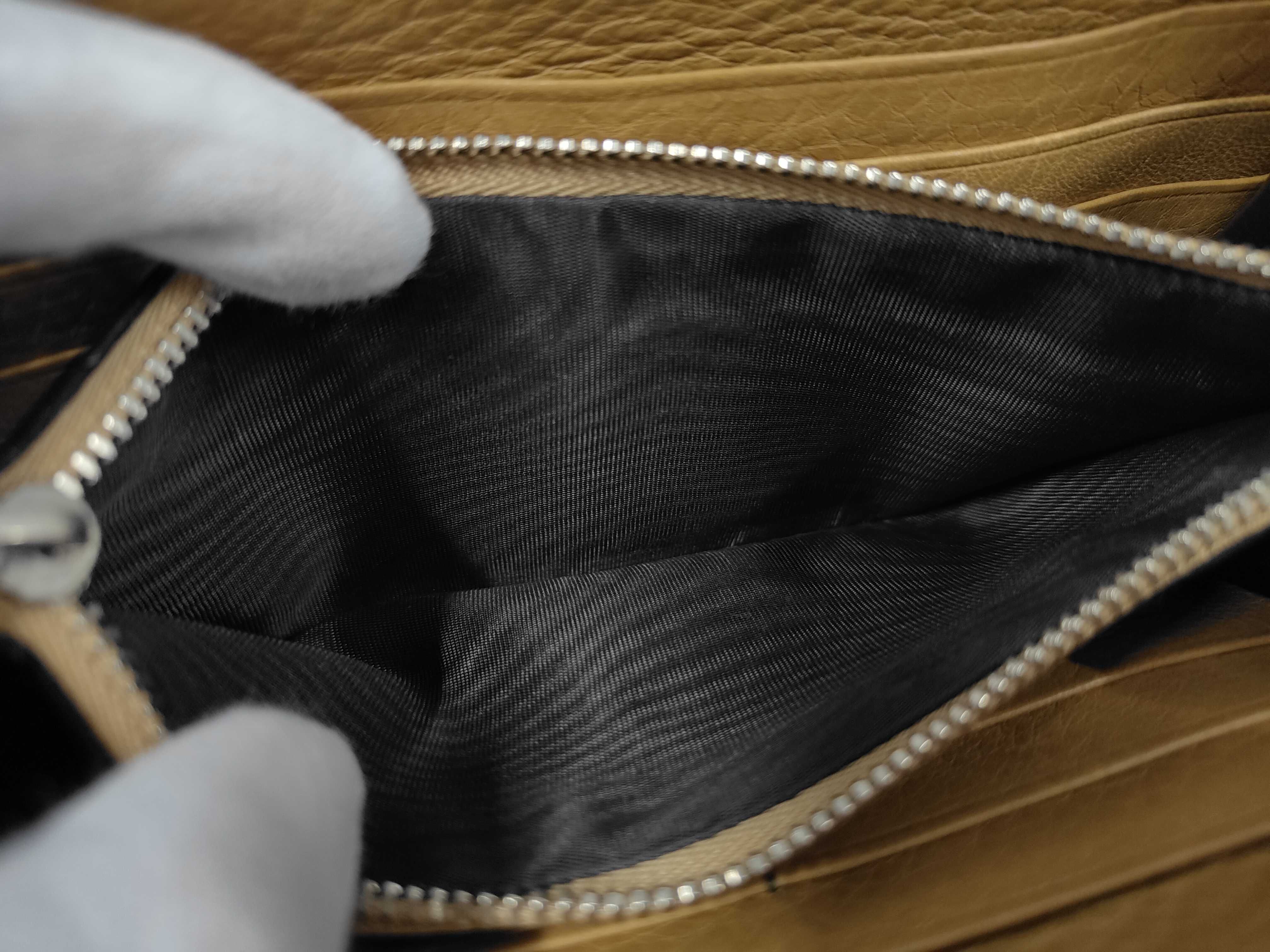 Chloé / Long Wallet / Leather Wallet — view 8