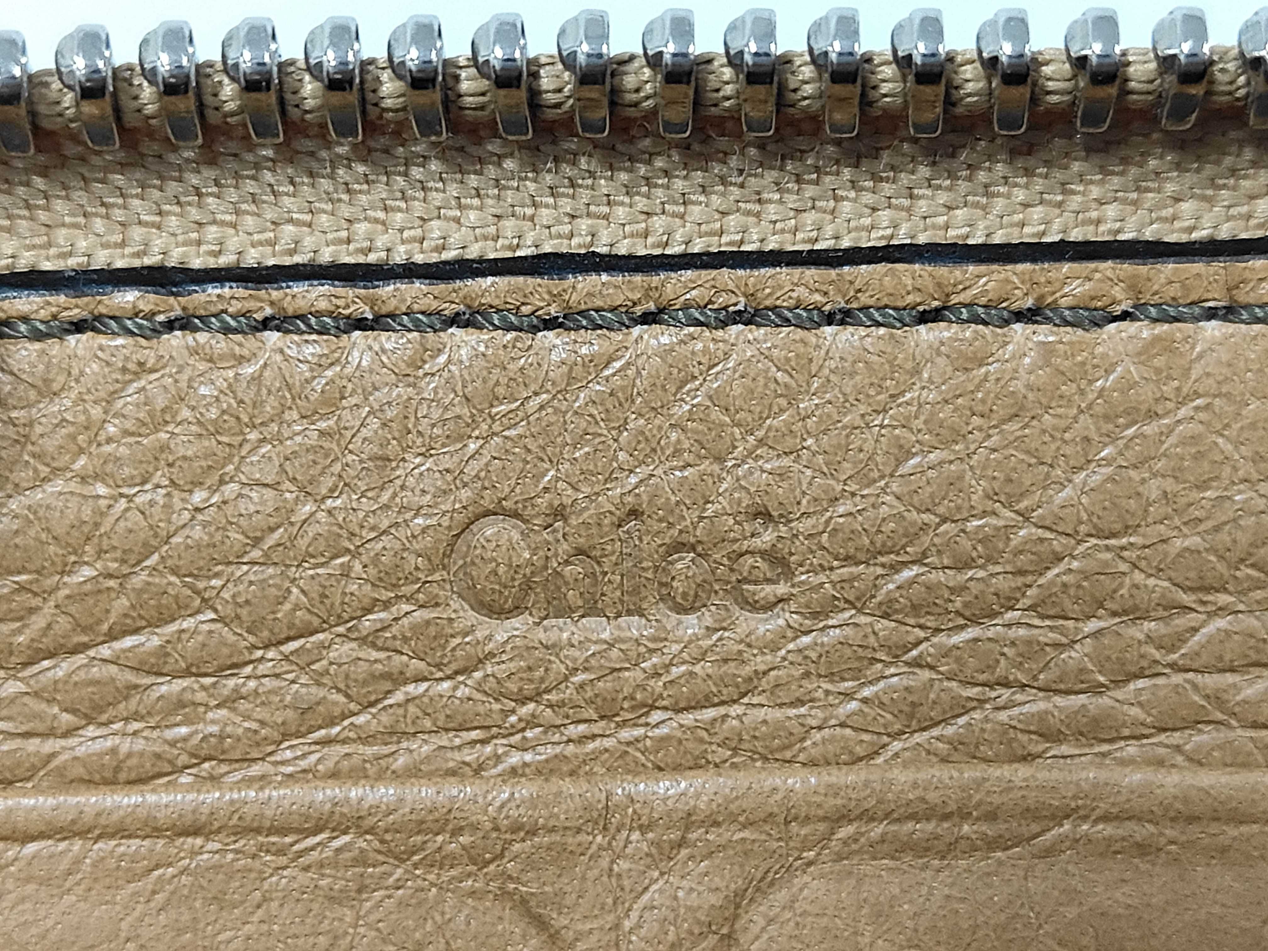 Chloé / Long Wallet / Leather Wallet — view 9