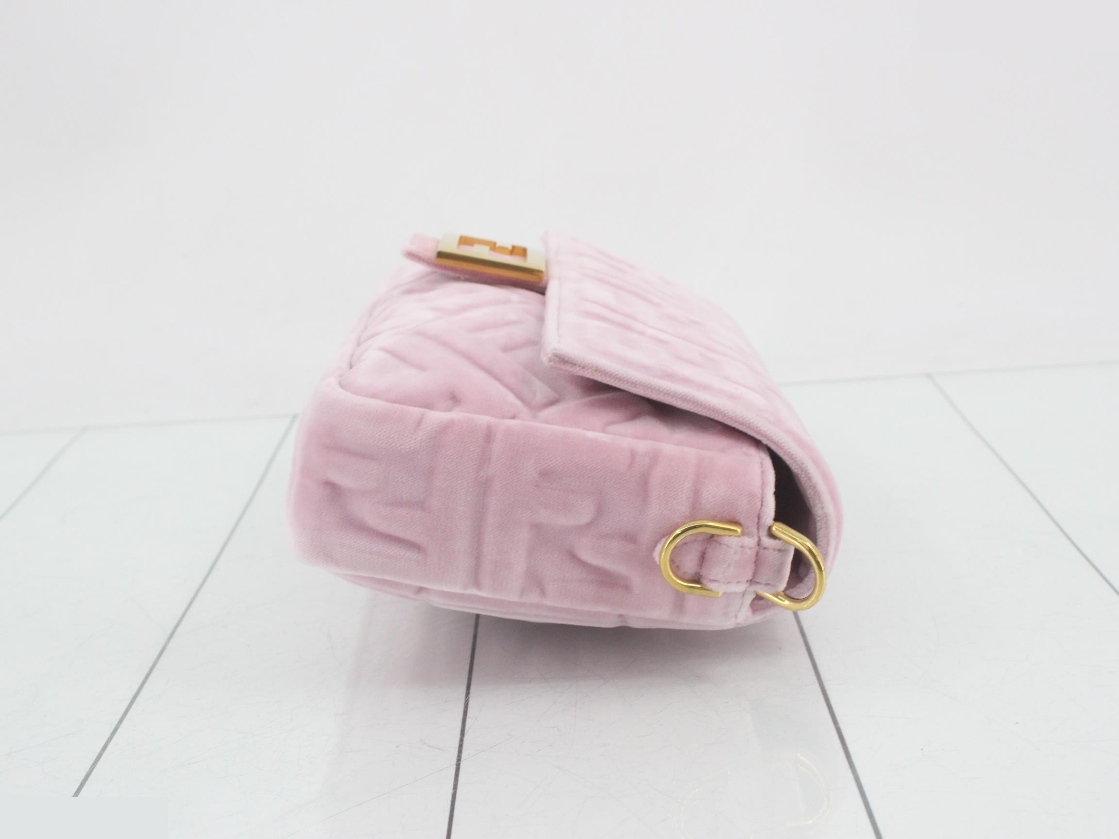 Zucca (bag) - Shoulder bag — view 3