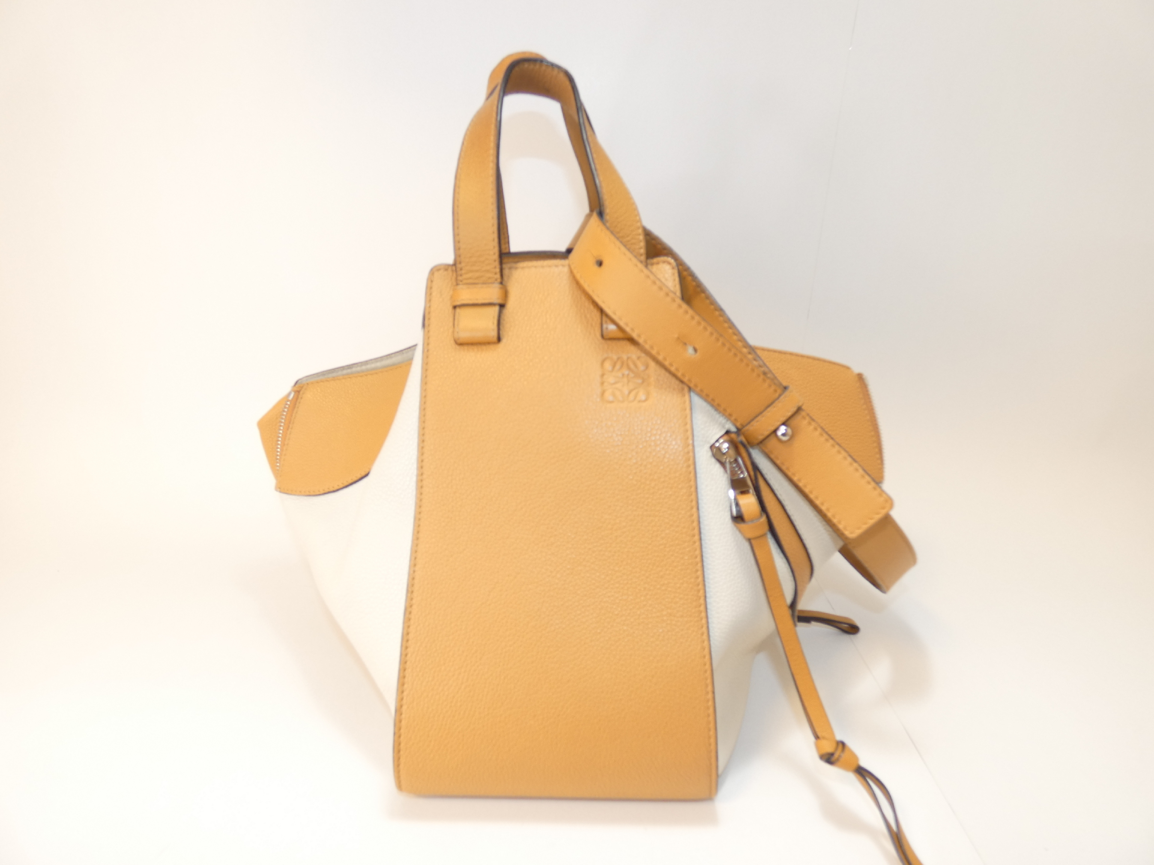 2-way Hammock Camel Shoulder Handbag — view 2