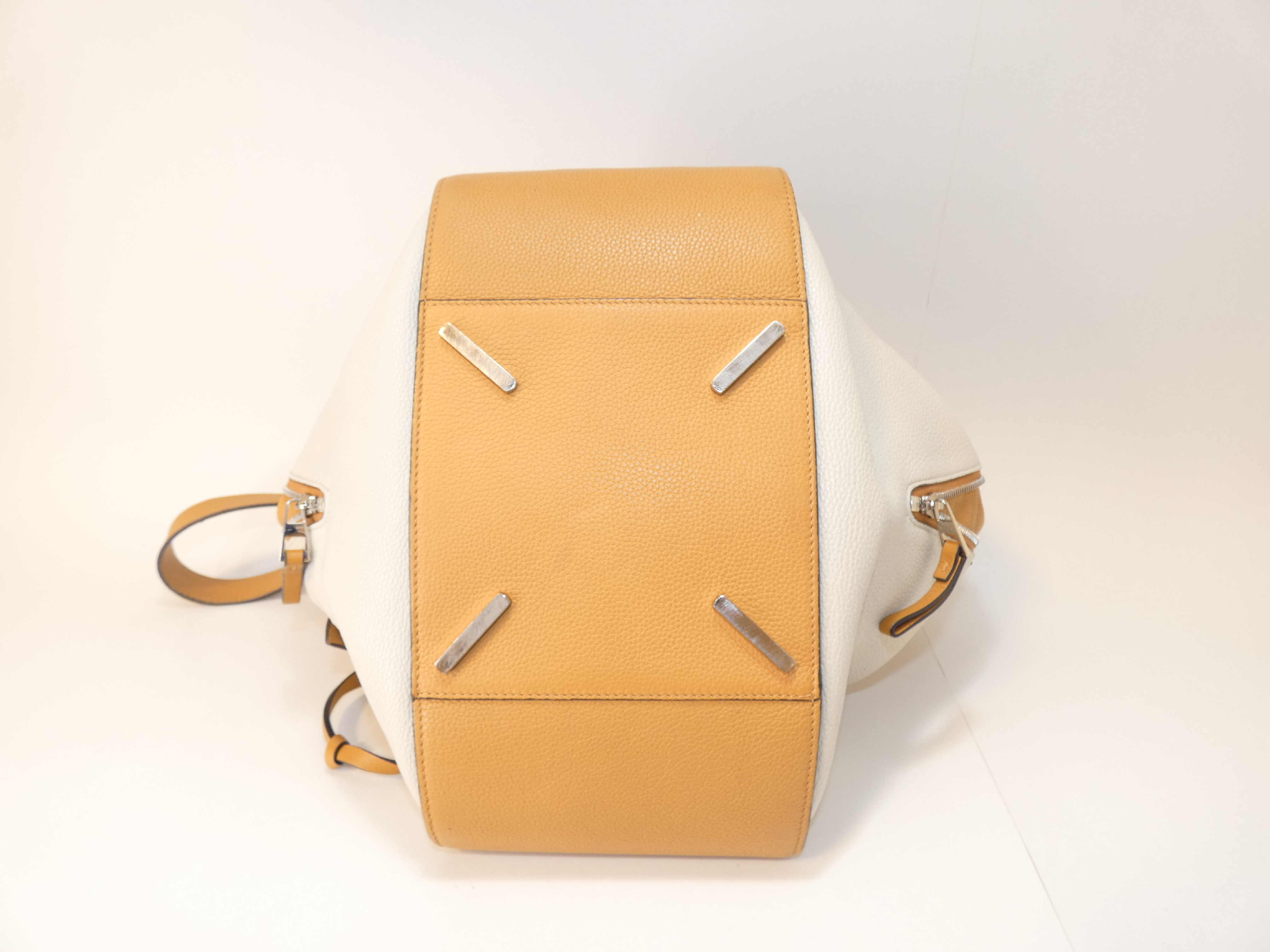 2-way Hammock Camel Shoulder Handbag — view 6