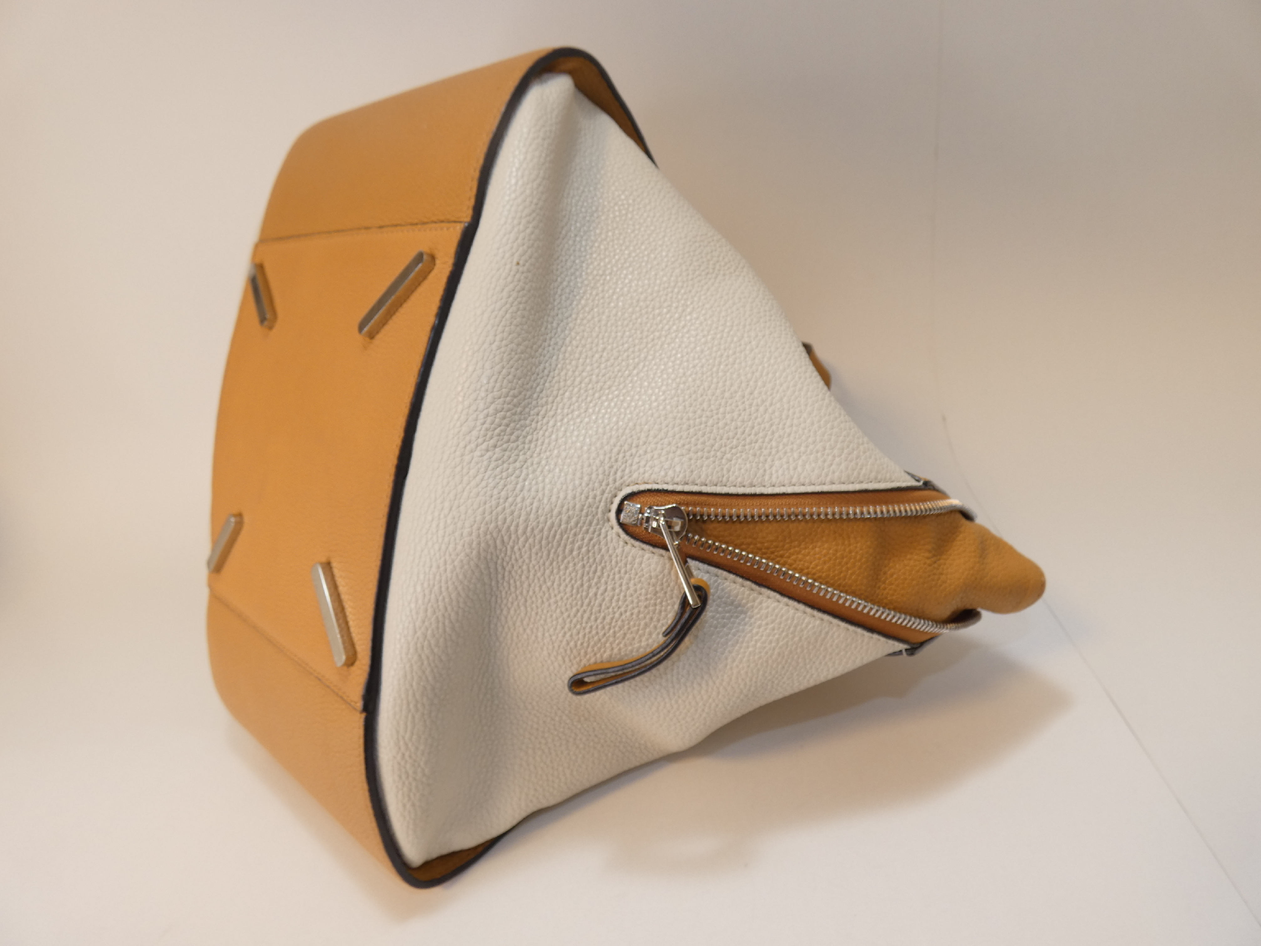 2-way Hammock Camel Shoulder Handbag — view 8