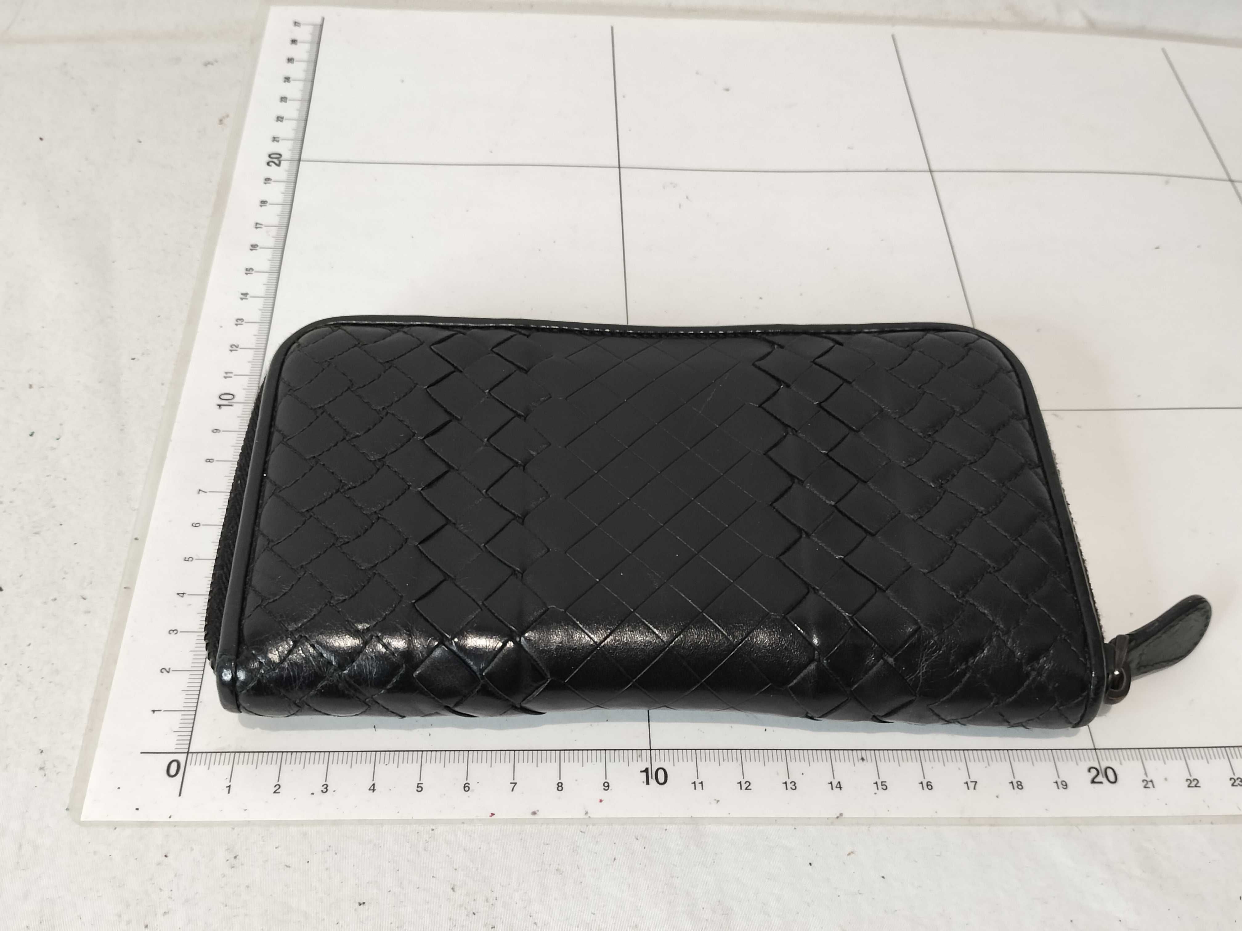 Intrecciato Zippy Wallet — view 2