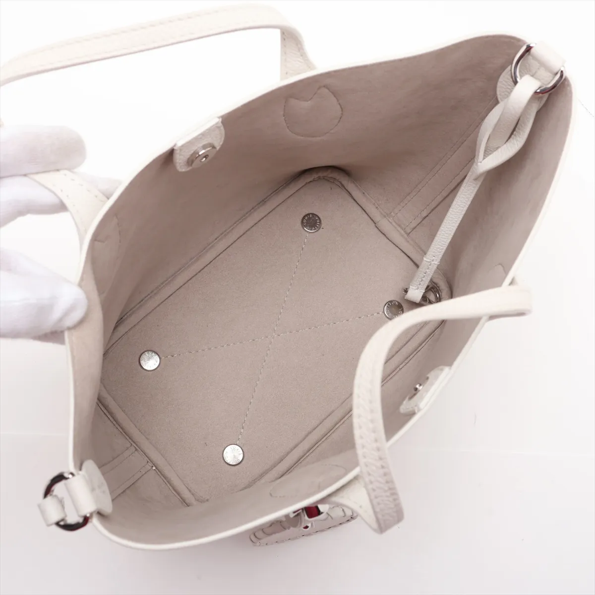 Mahina Blossom PM M11842 White (RFID detected) — view 8