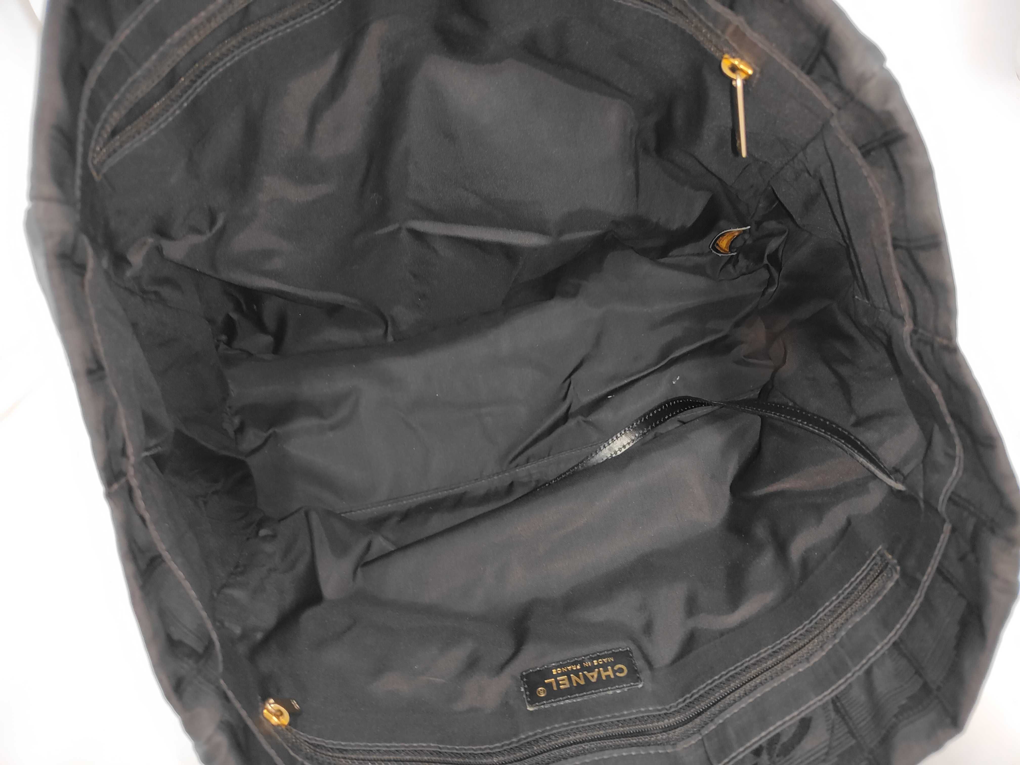 New Travel Line Tote MM Tote Bag — view 9