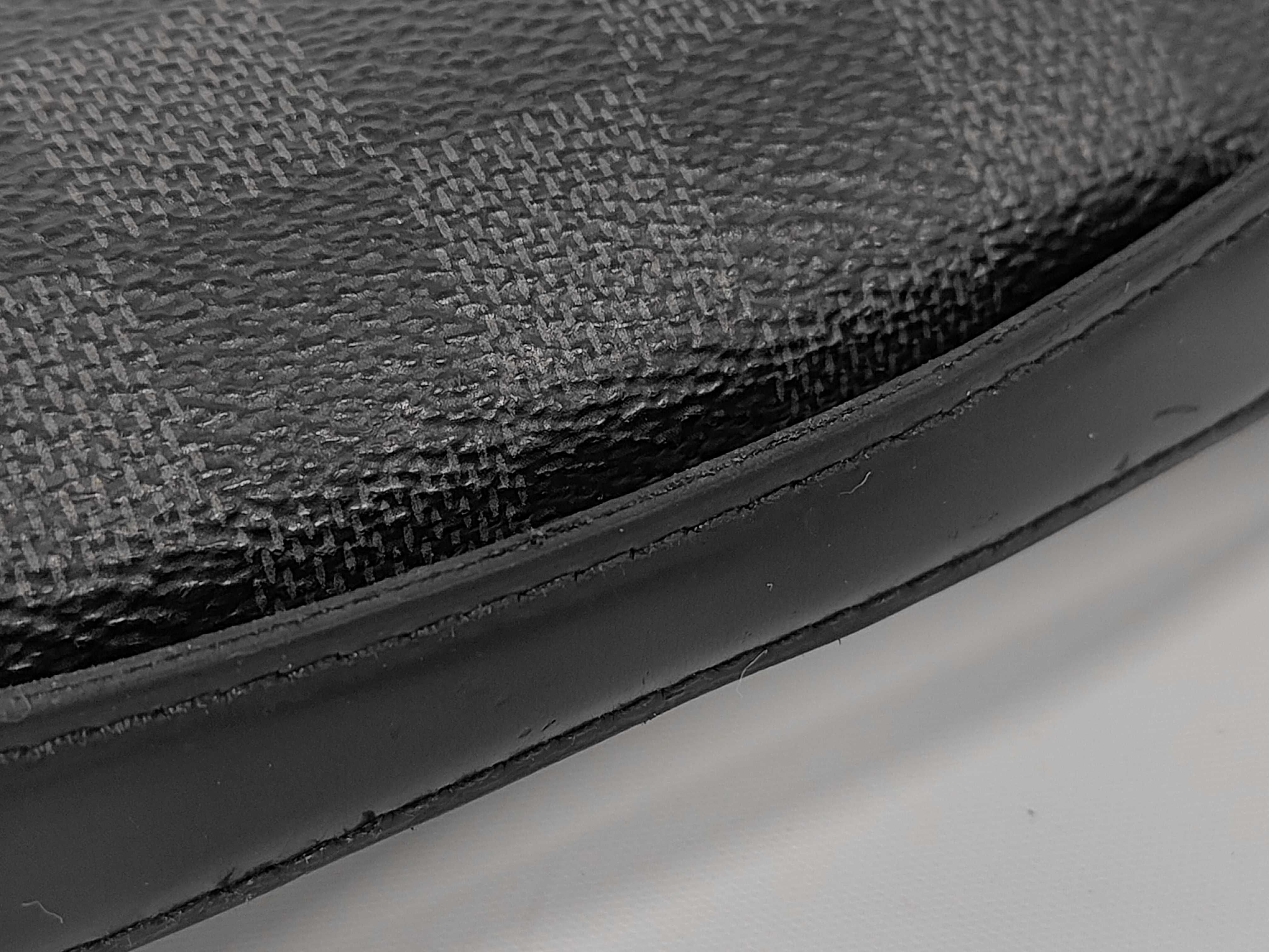 Damier Wallet Second Bag — view 4