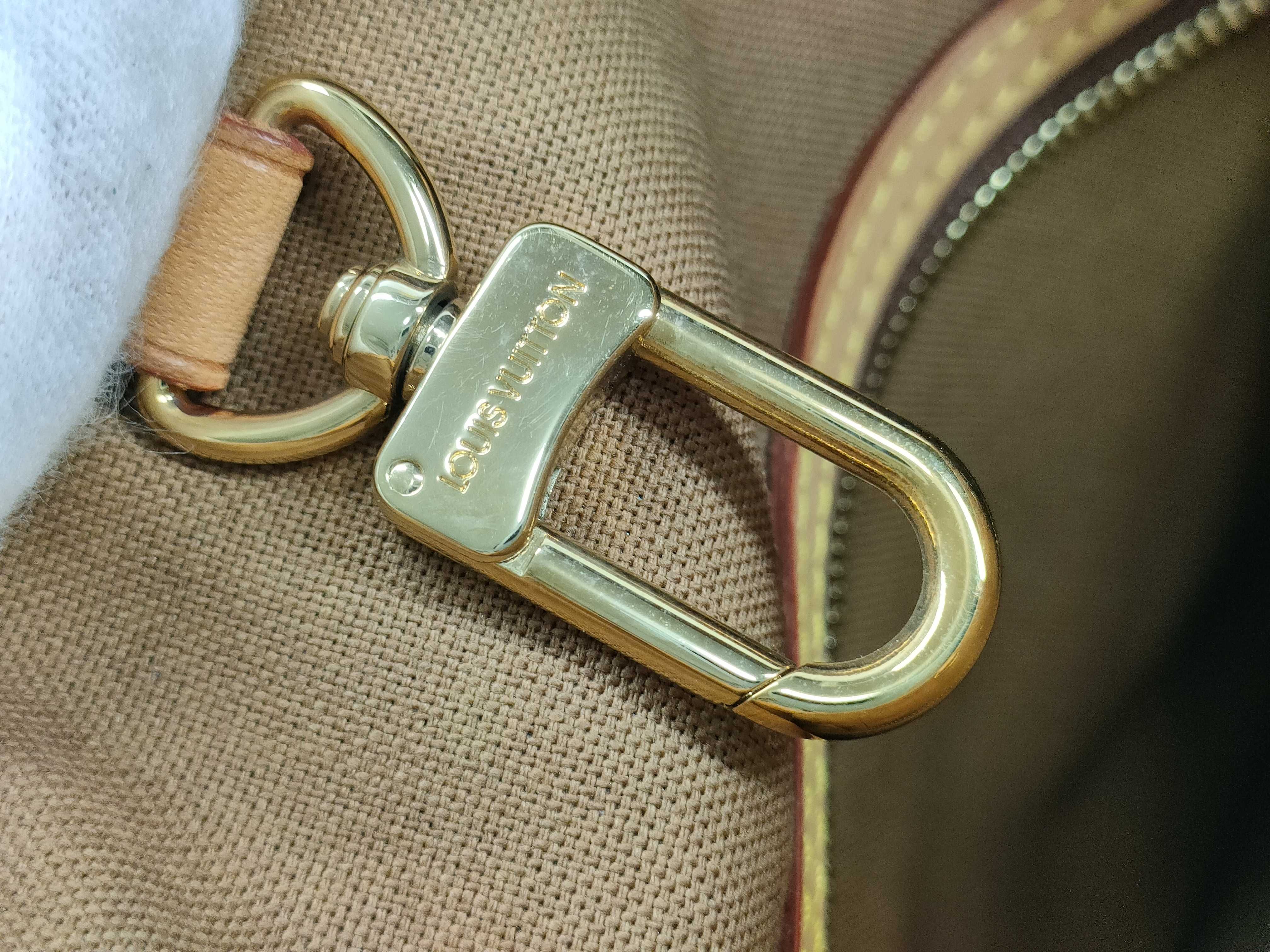 Monogram ID- Monogram Batignolles Horizontal M51154 CA0026 Brown Handbag — view 13