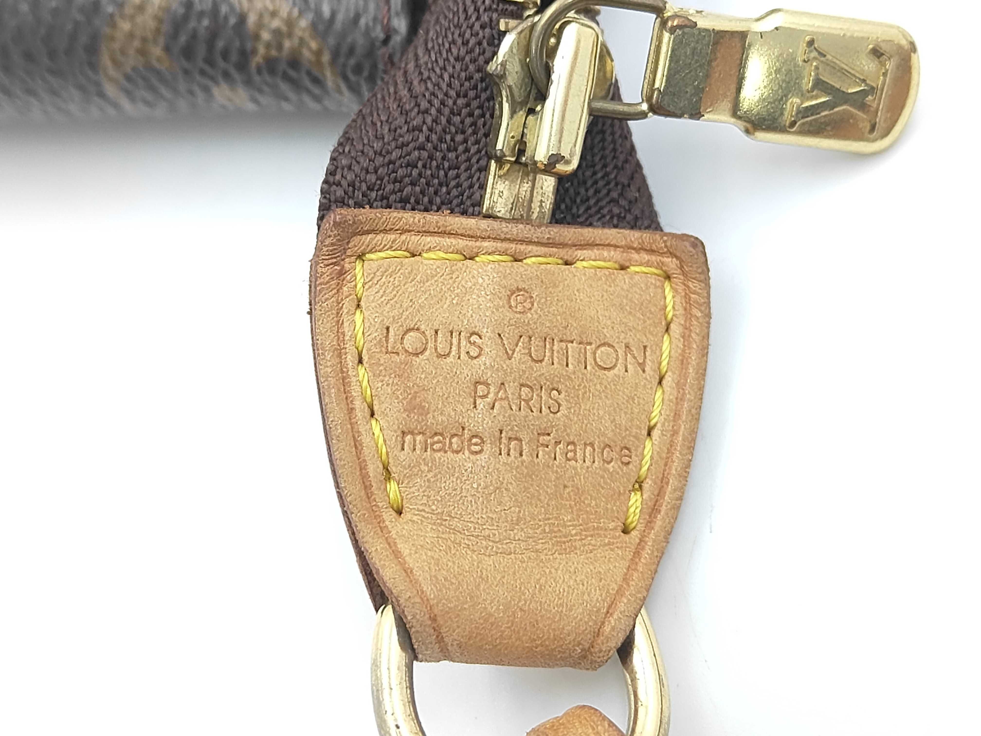 Monogram LV Accessoires Pouch — view 10