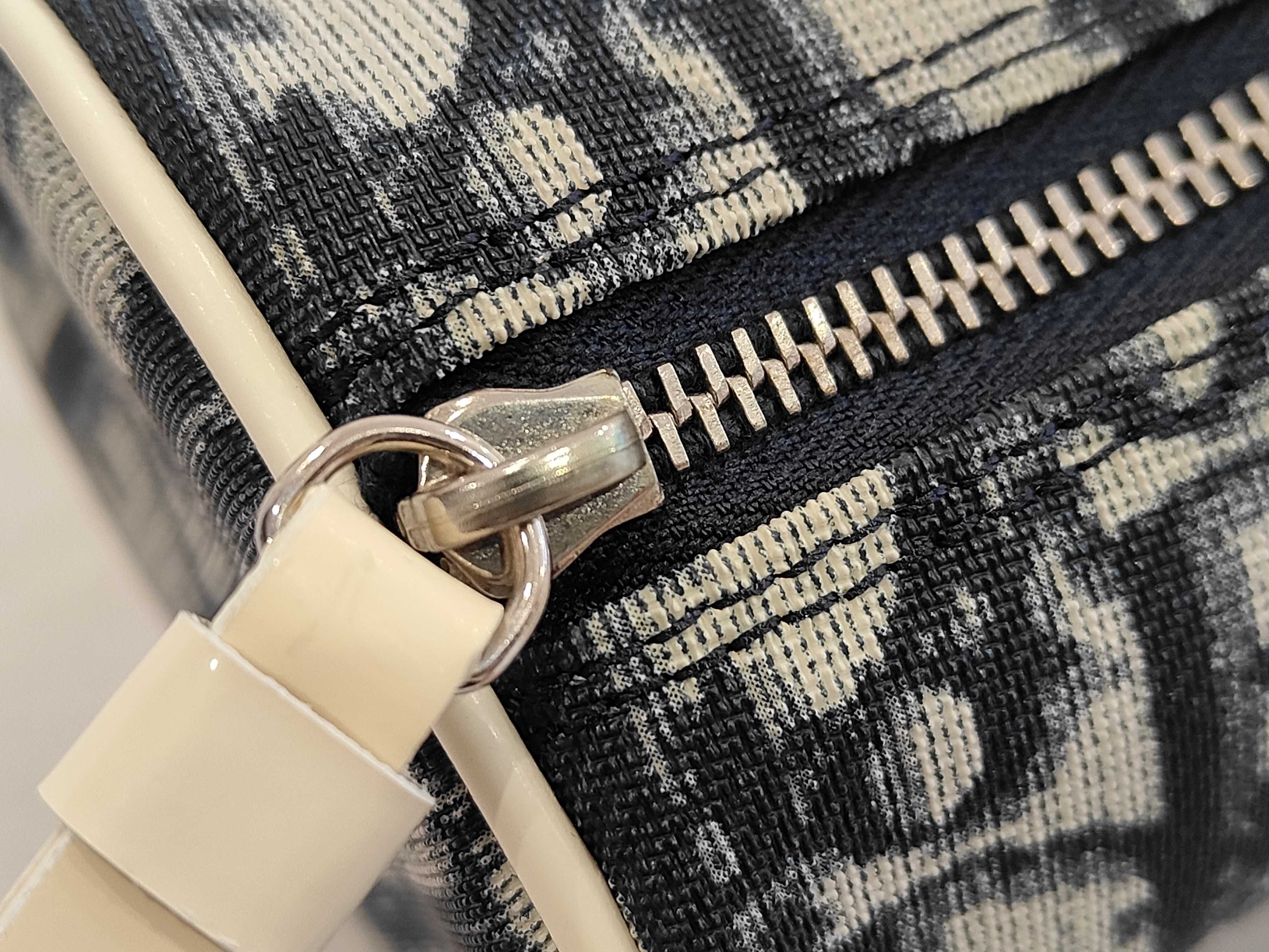 Number Pouch — view 7