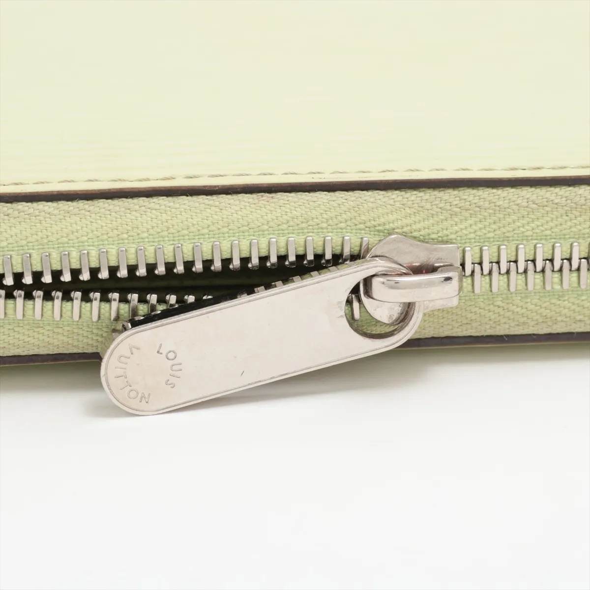 Epi Zippy Wallet M82513 Green Round Zip Wallet (RFID detected) — view 14