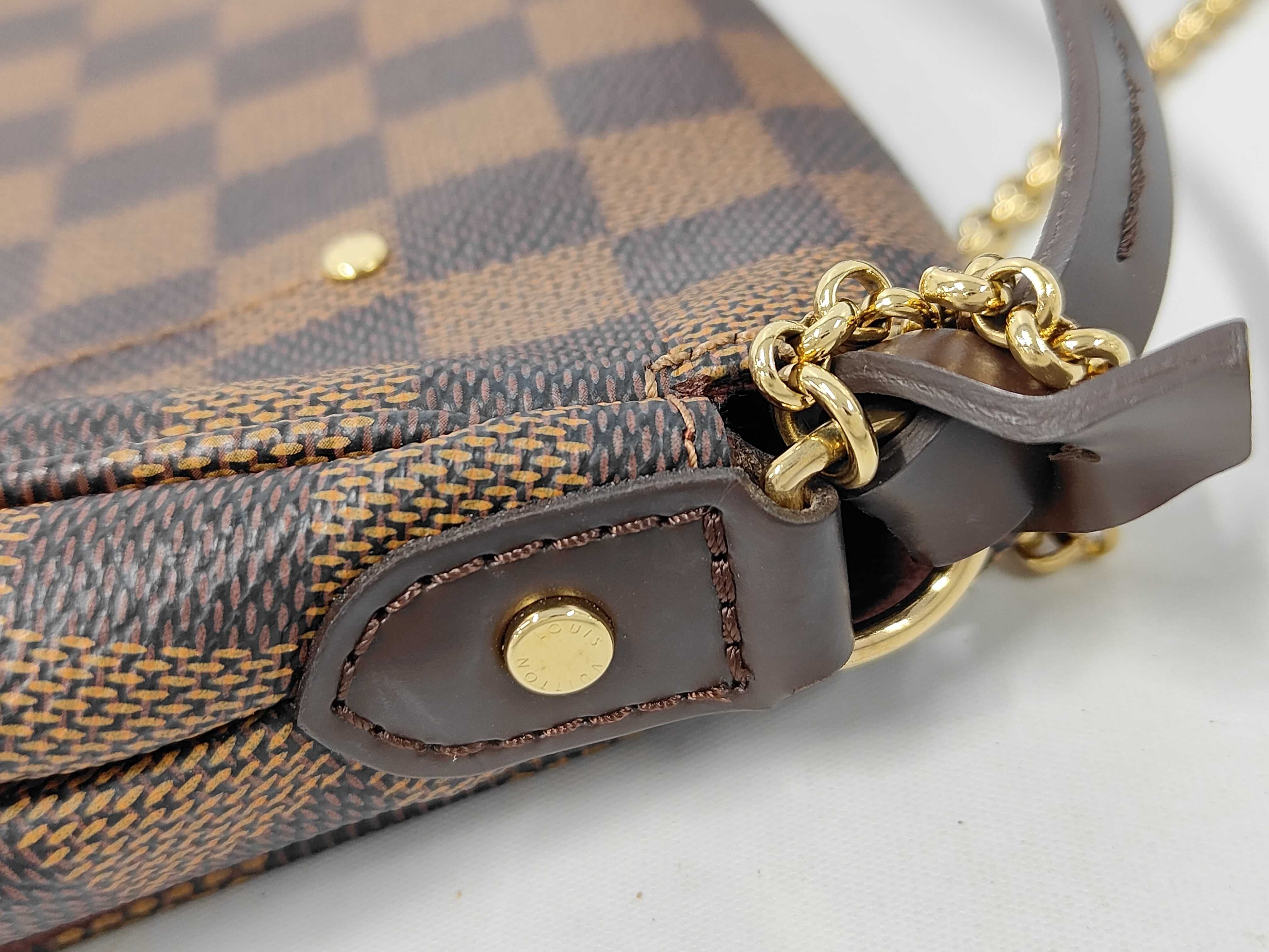 LV Damier Favorite PM Shoulder Bag — view 7