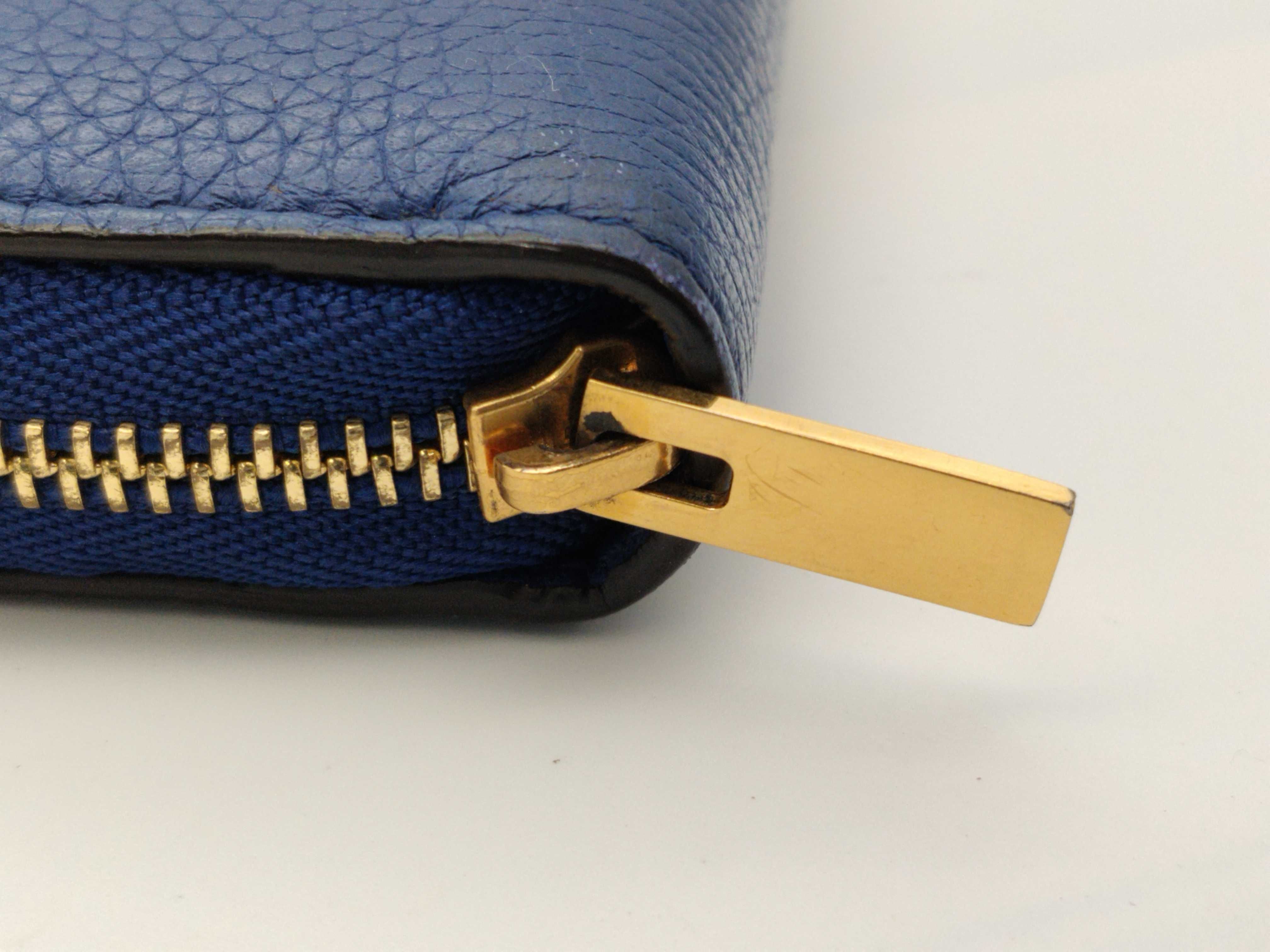 Round Zip Long Wallet — view 3