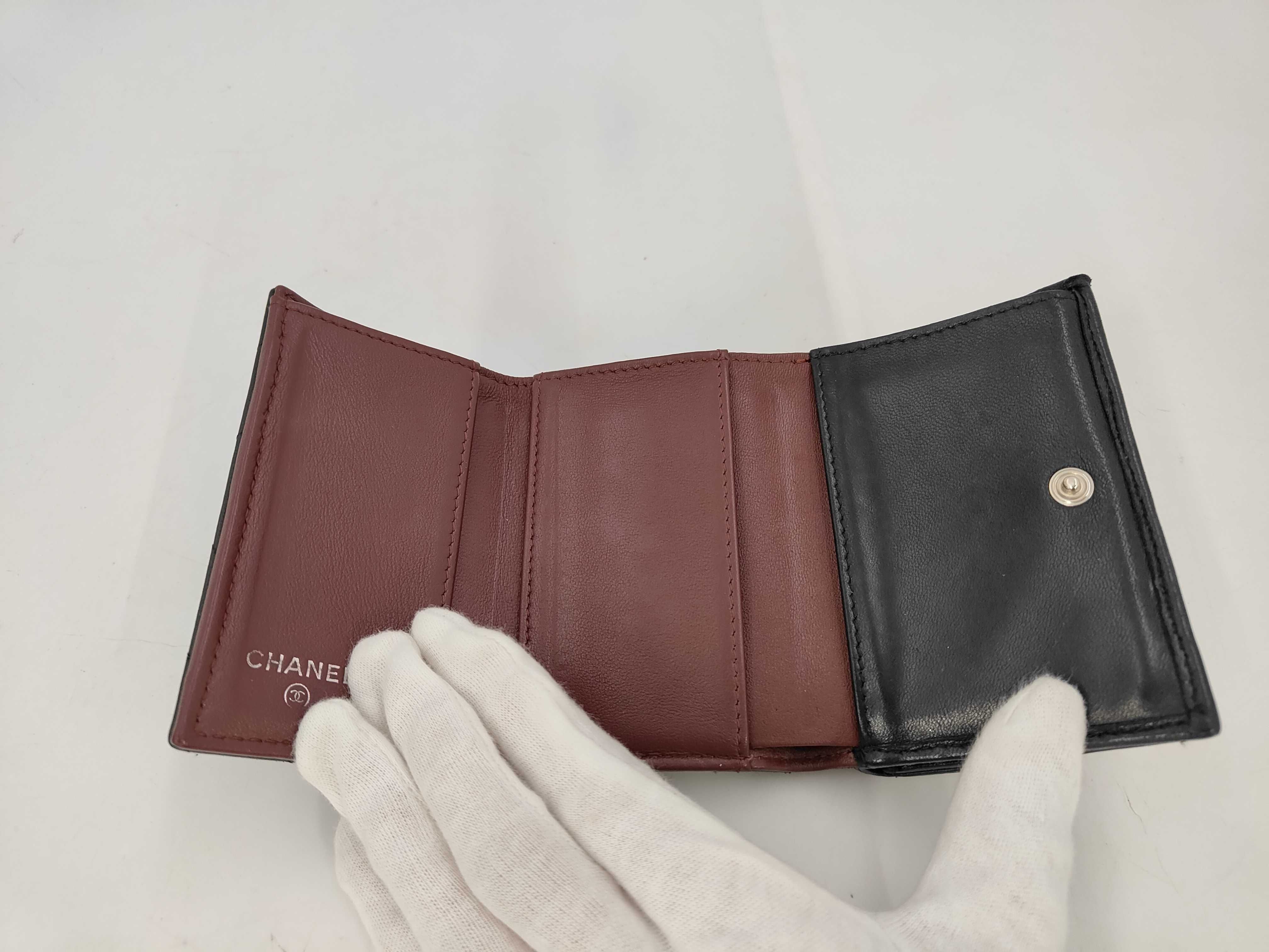 Matelassé Tri-fold Wallet, Lambskin, Black, Random Color, Complete with Accessories — view 8
