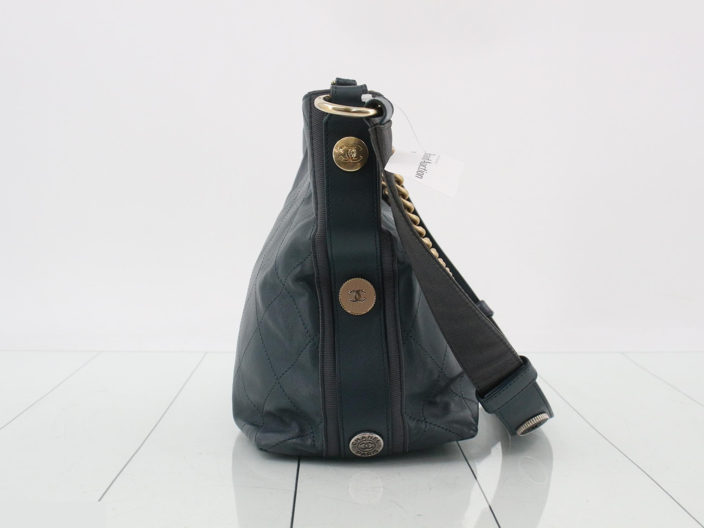 Leather Turnlock 2-Way Chain Semi-Shoulder — view 4