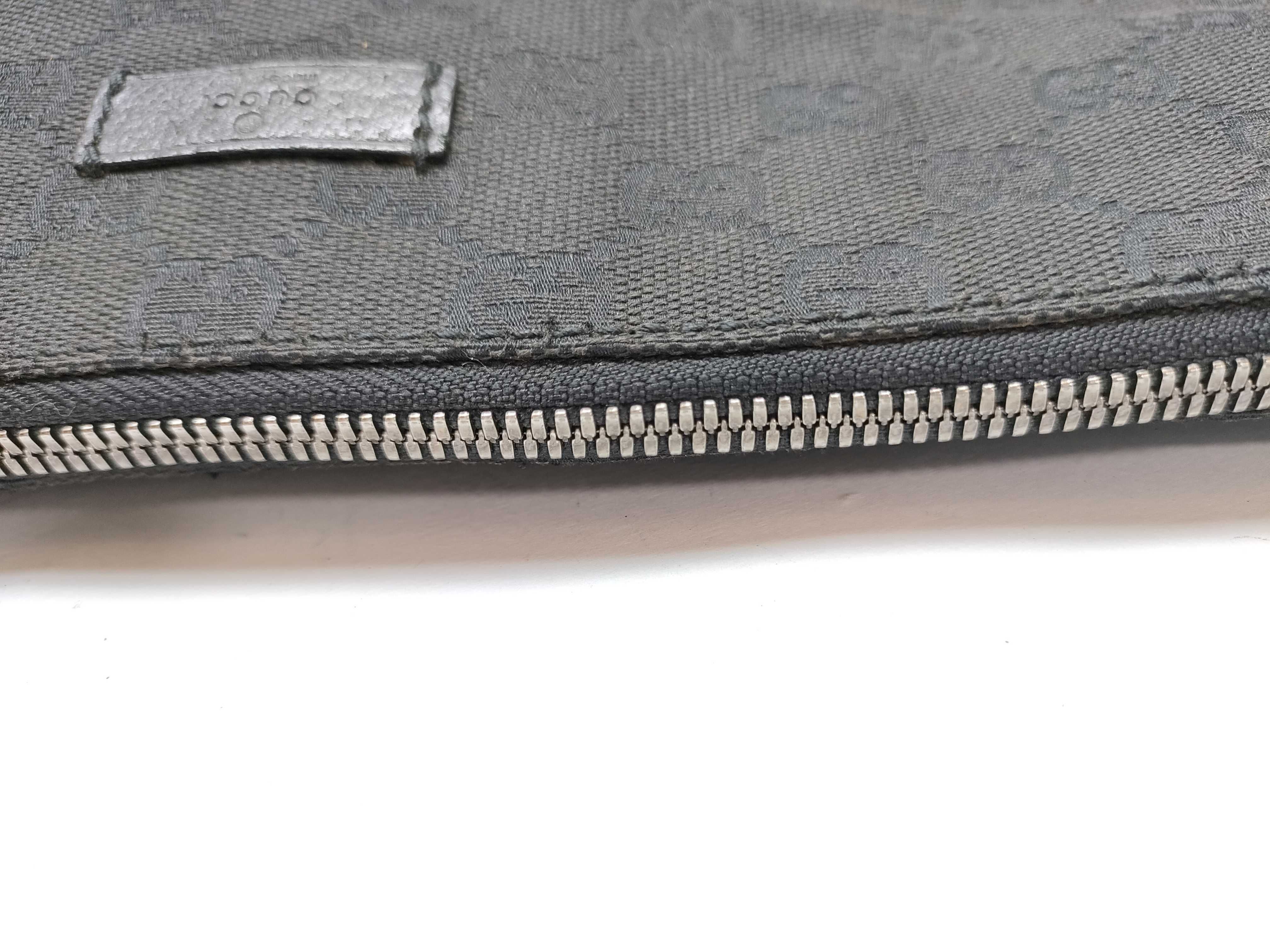 GG Canvas 114273 Shoulder Bag — view 12