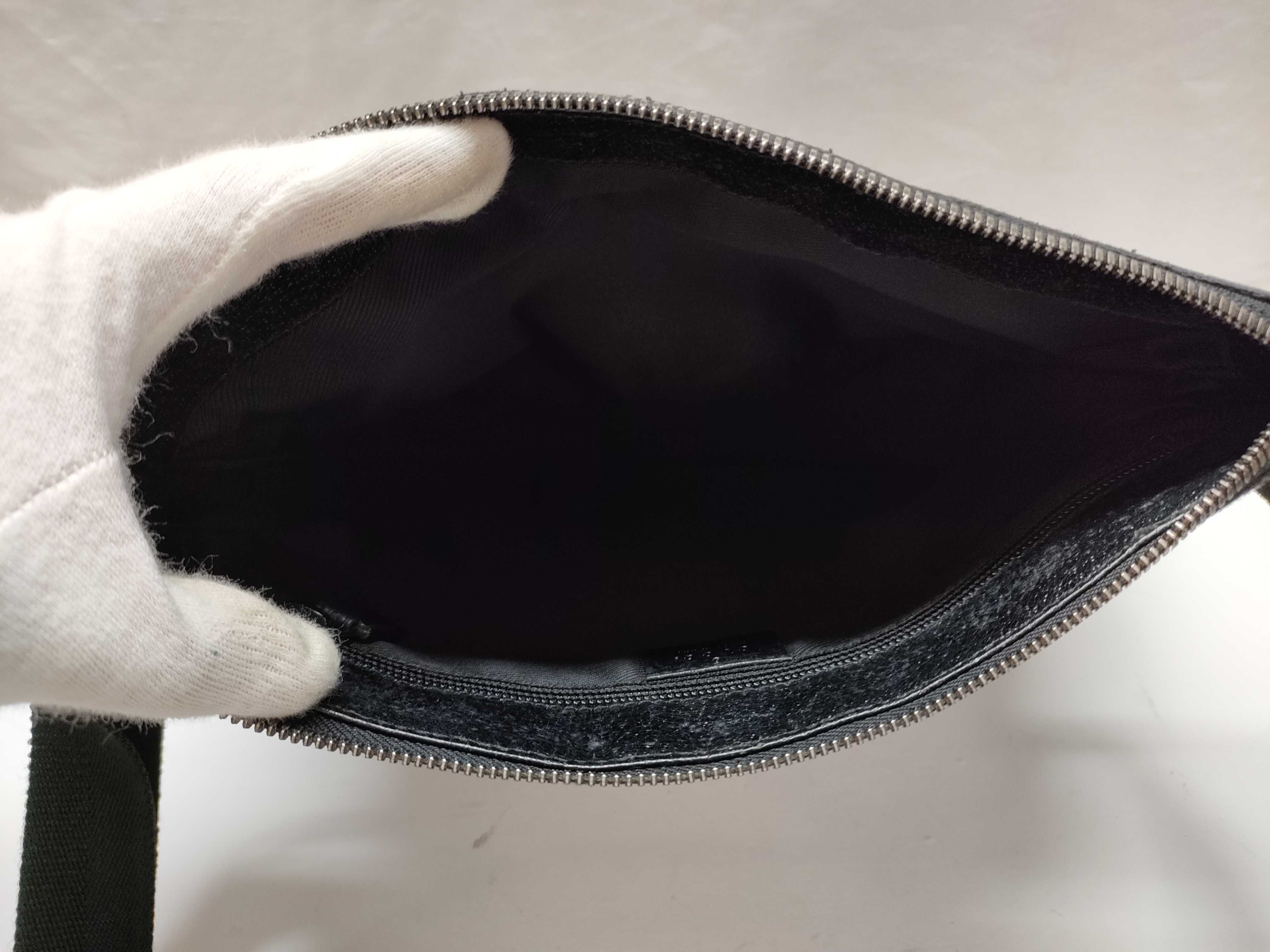 GG Canvas 114273 Shoulder Bag — view 13