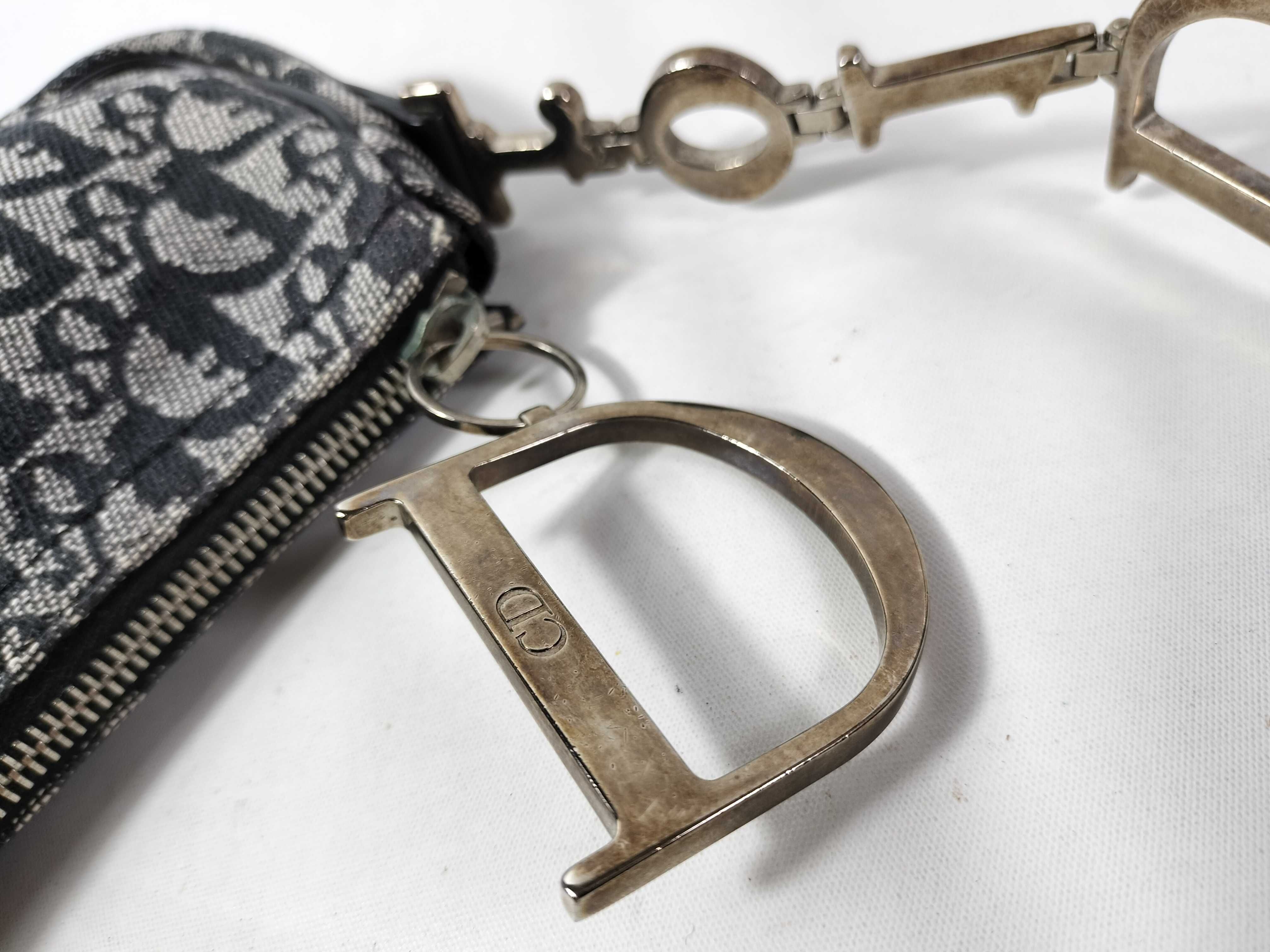 accessory pouch shoulder bag — view 8