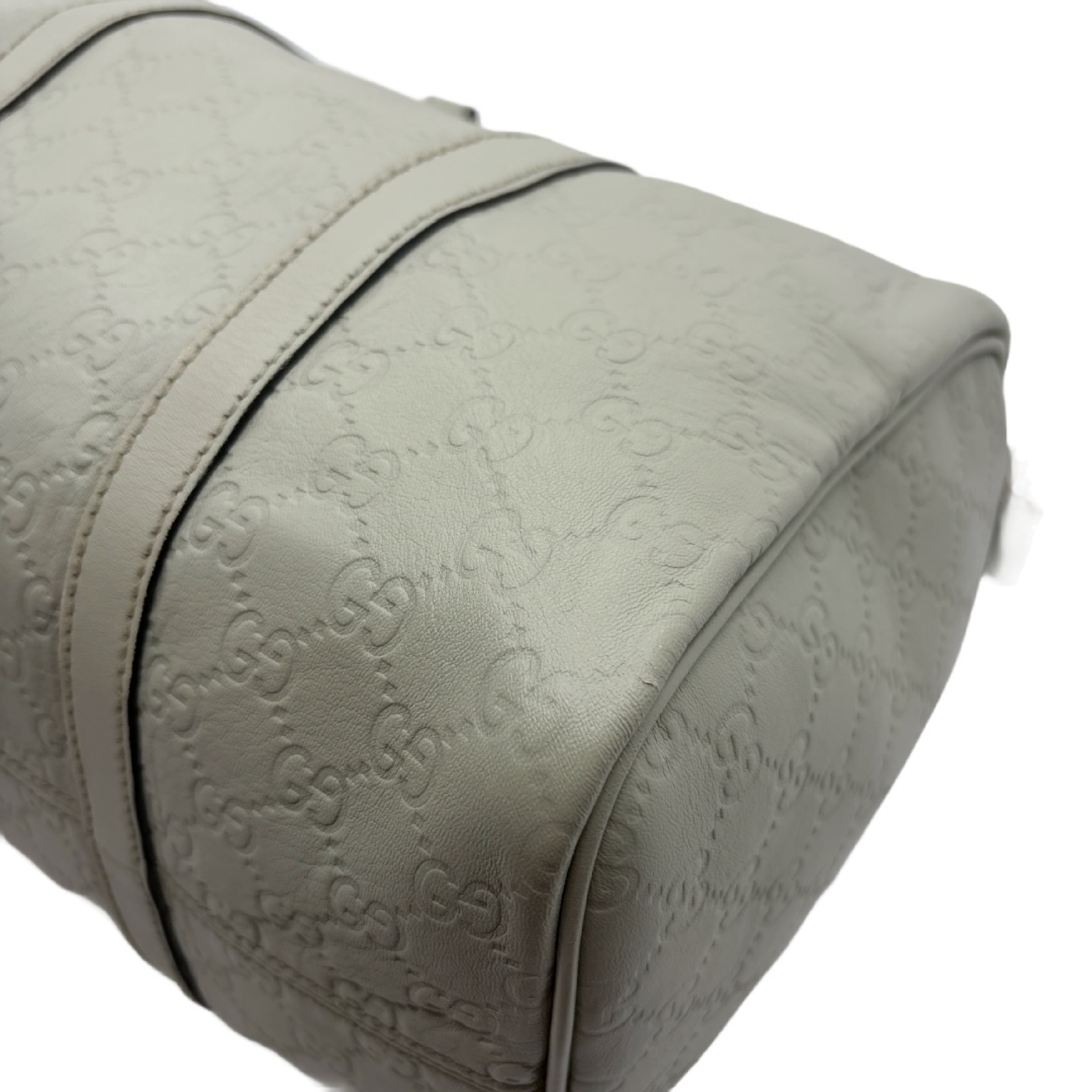 Guccissima GG embossed leather Boston bag — view 9