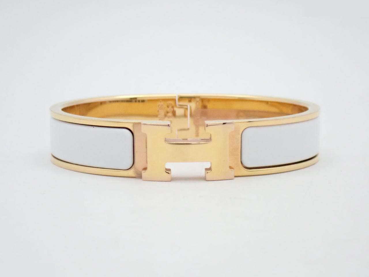 Click crack bracelet, wrist circumference approximately 14.5 cm