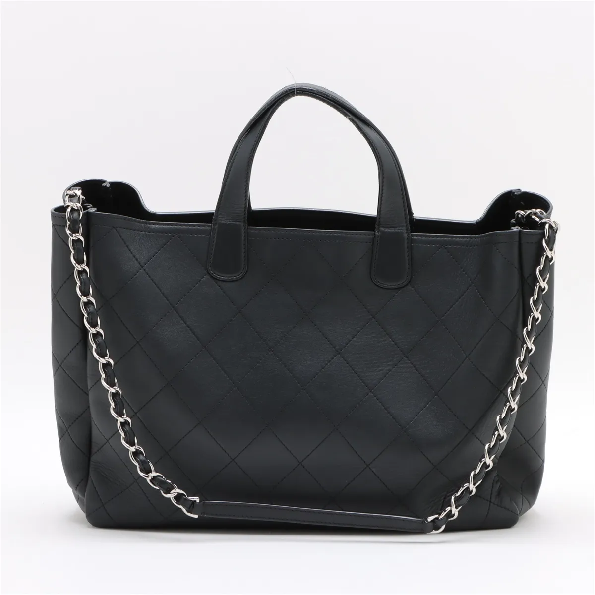 Matelasse Lambskin 2WAY Handbag Black Silver Hardware 26981957 No. 26 — view 2