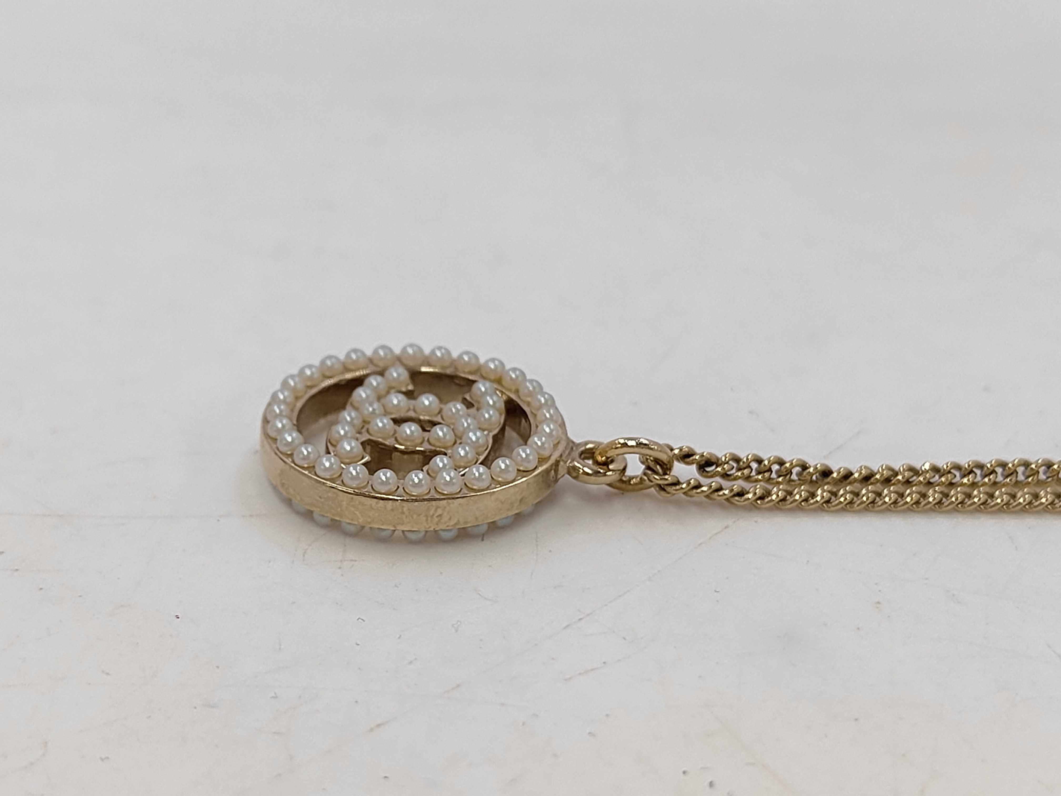 Coco Mark Pearl Necklace 04A GP Gold Accessories: Box Necklace — view 2