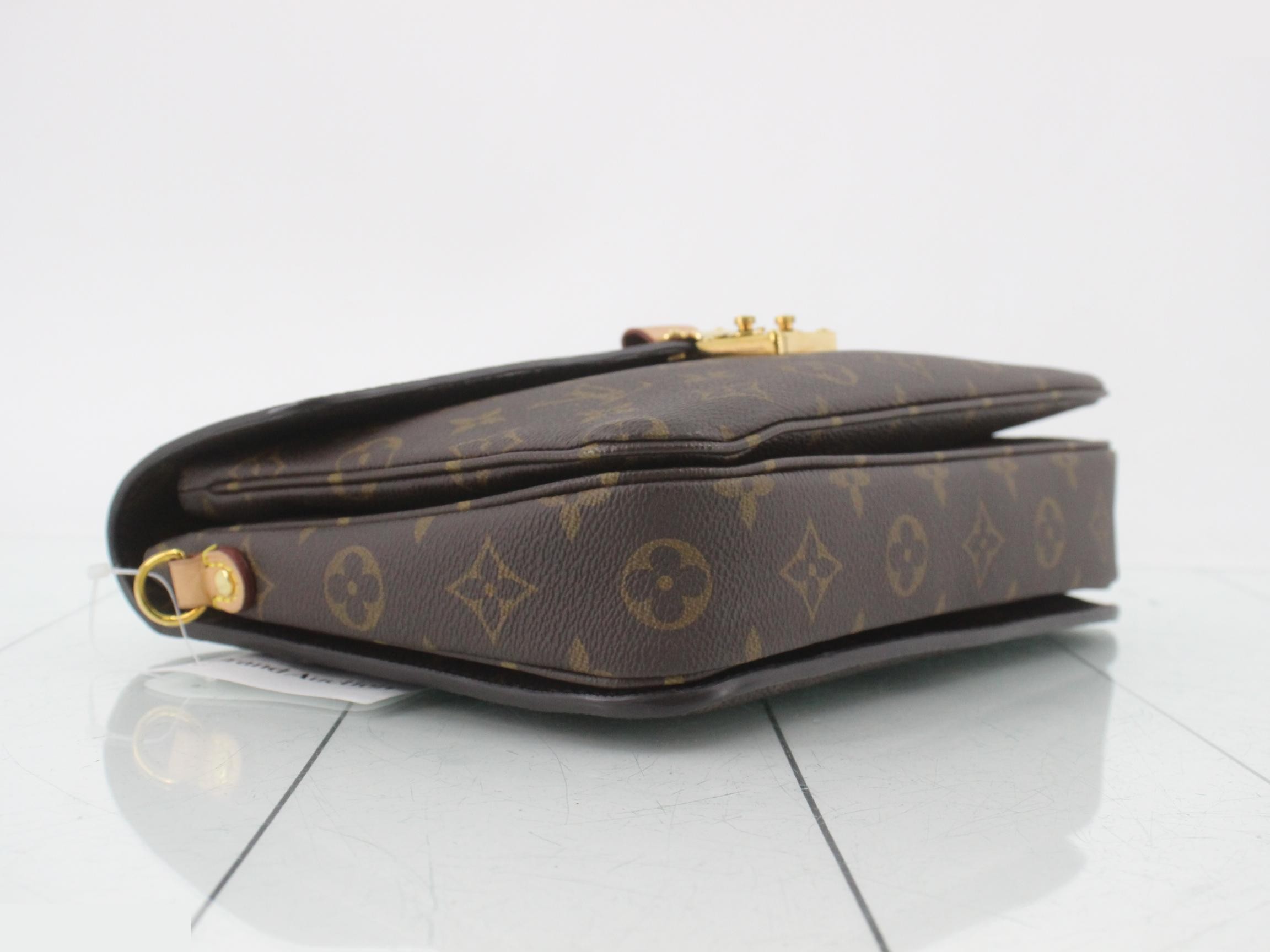 Monogram Pochette Metis MM 2-Way Handbag — view 5