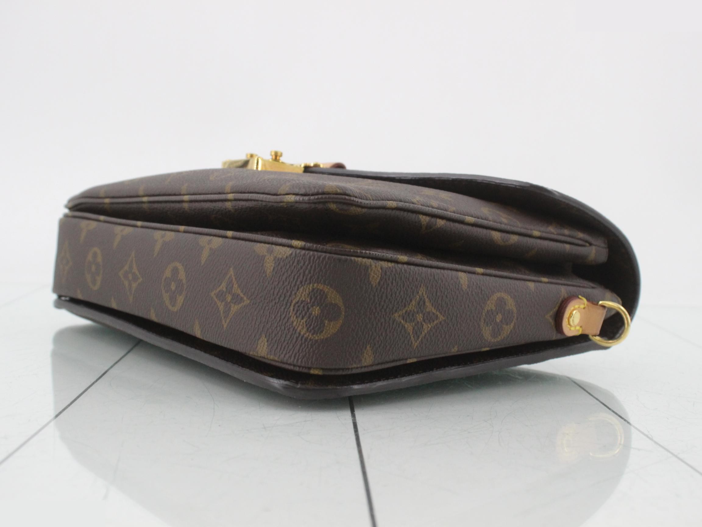 Monogram Pochette Metis MM 2-Way Handbag — view 6