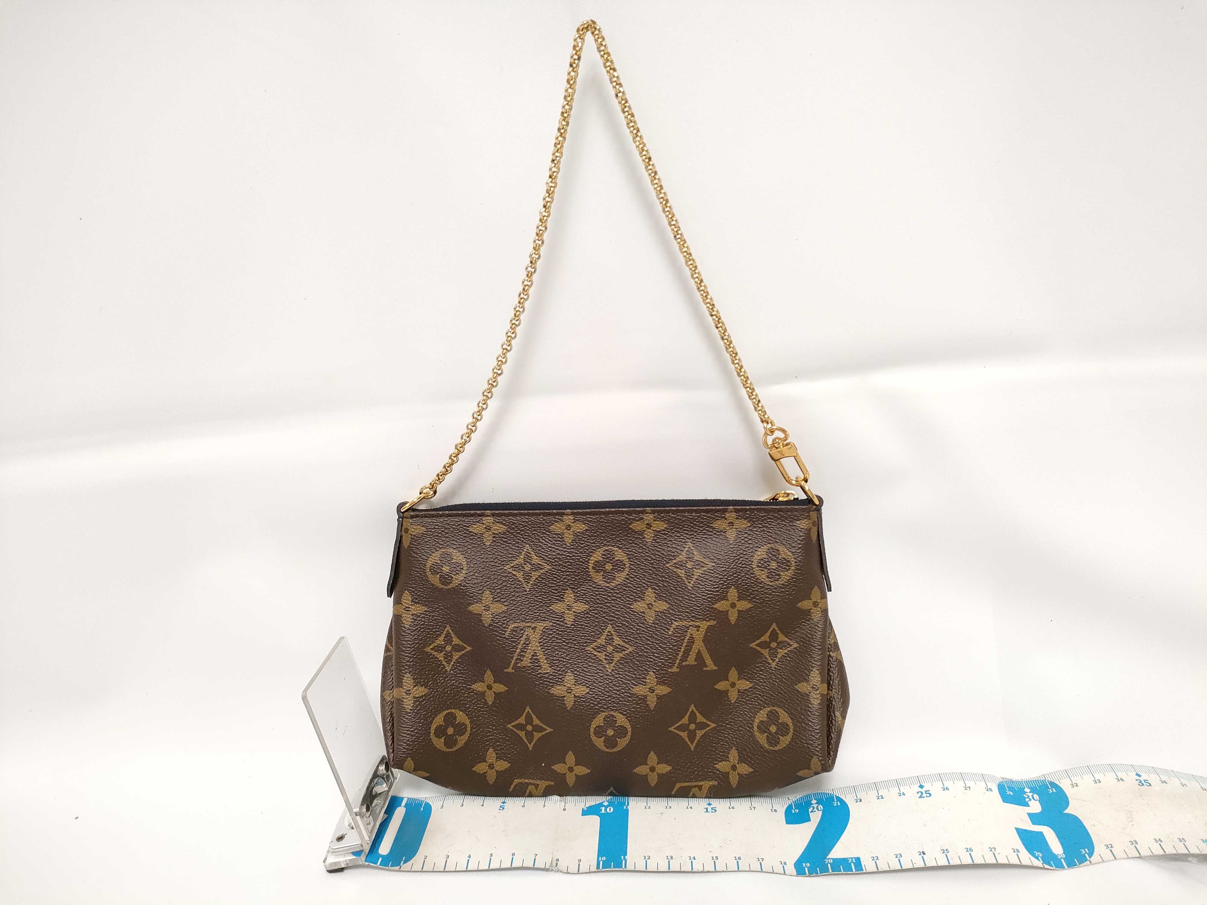 Monogram ID- Cow Skin Pallas Clutch Brown x Navy M44058 Clutch Bag — view 2