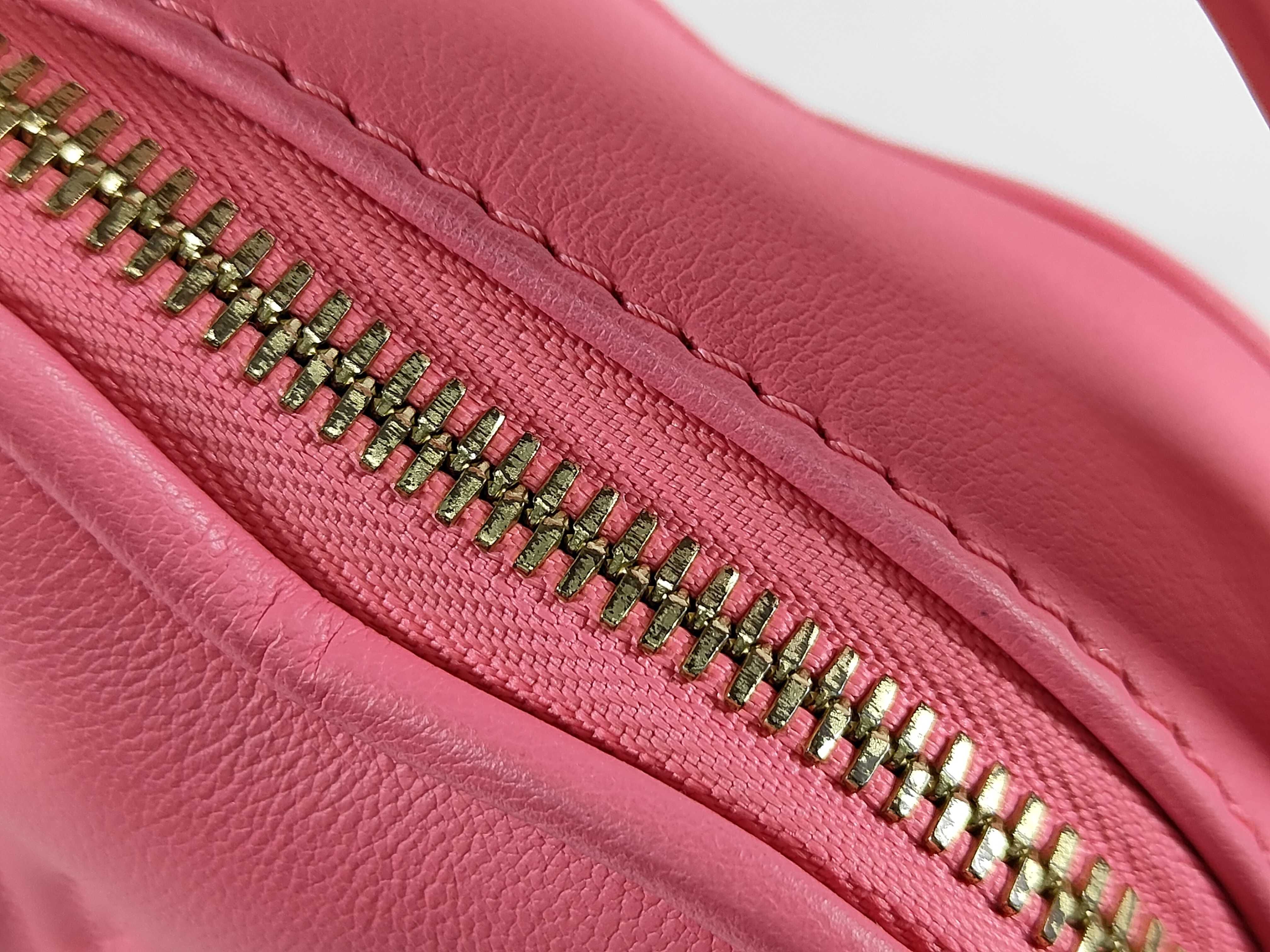Heart Pouch Chain Shoulder Bag Monogram M81893 Handbag — view 8