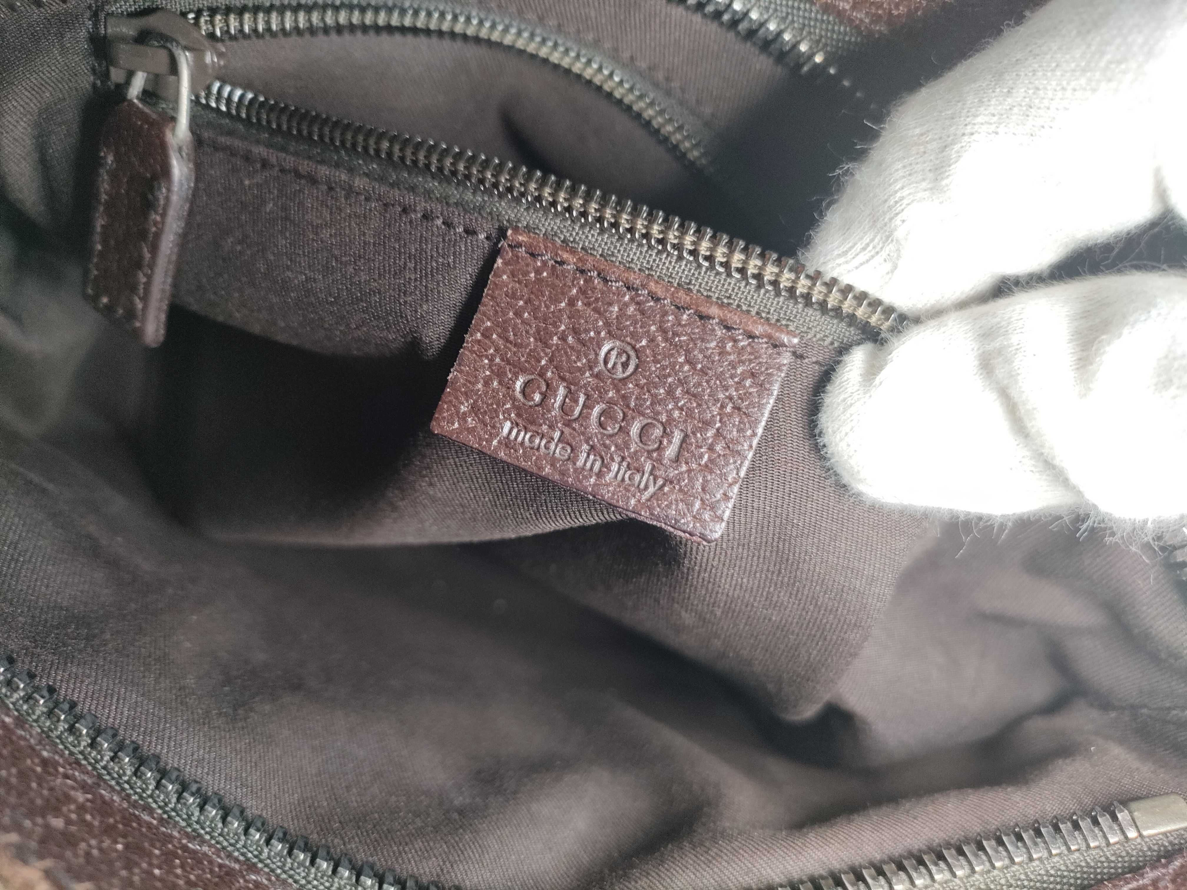 GG Canvas Shoulder Bag — view 12