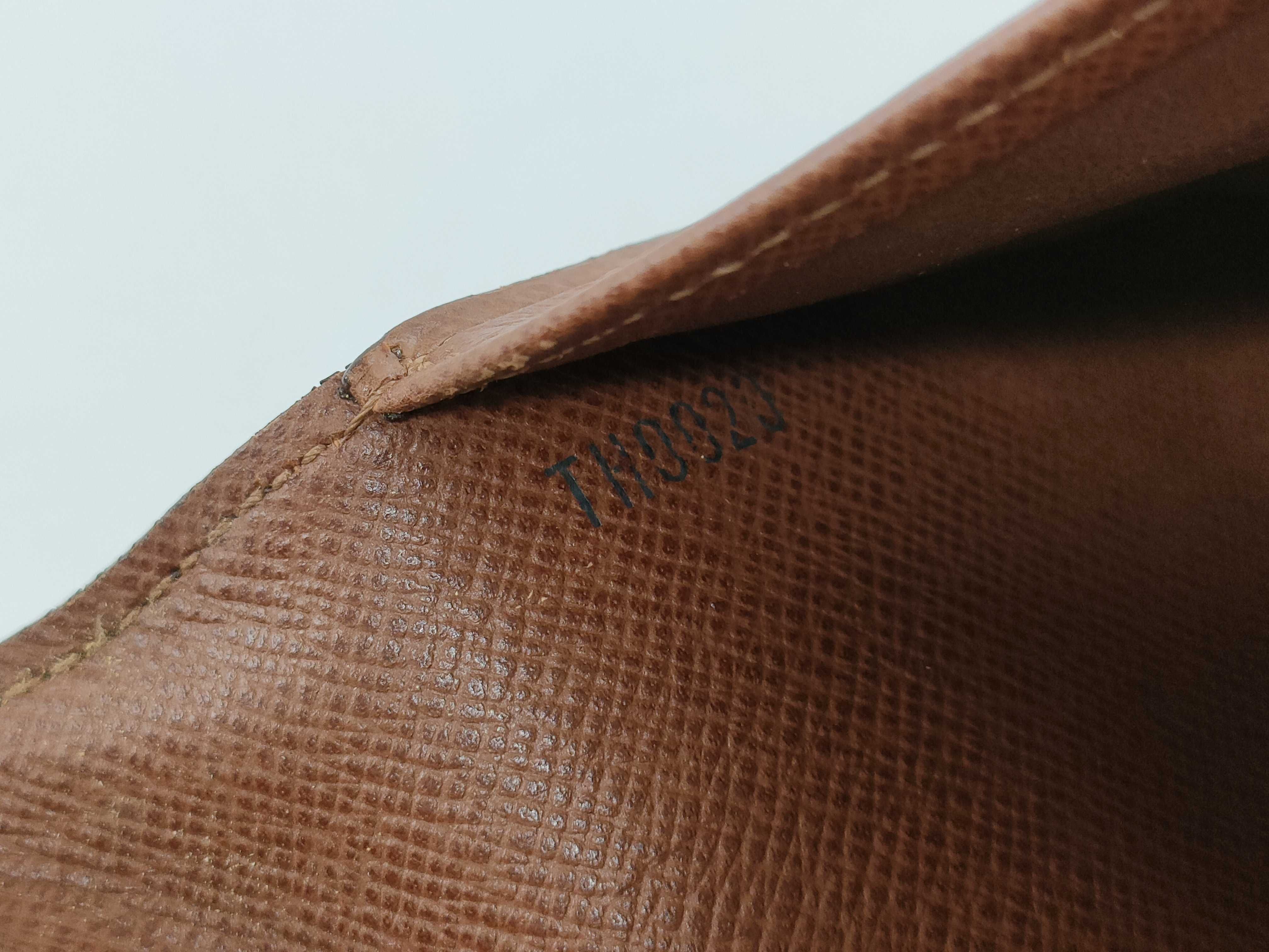 Monogram Portefeuille Tresor International Wallet — view 14