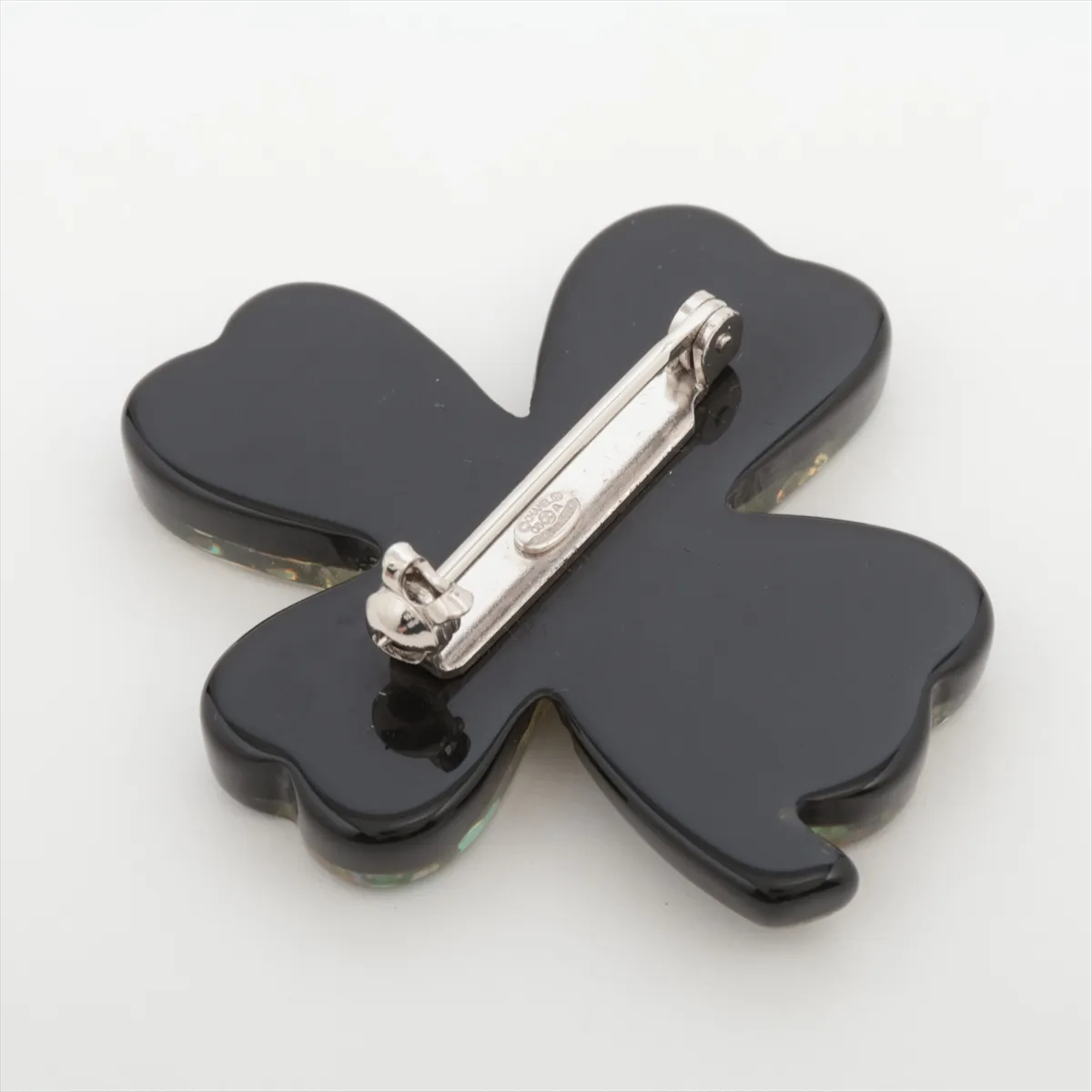Coco Mark Clover 03A Brooch, GP x Resin x Rhinestone, Black. Shows — view 2