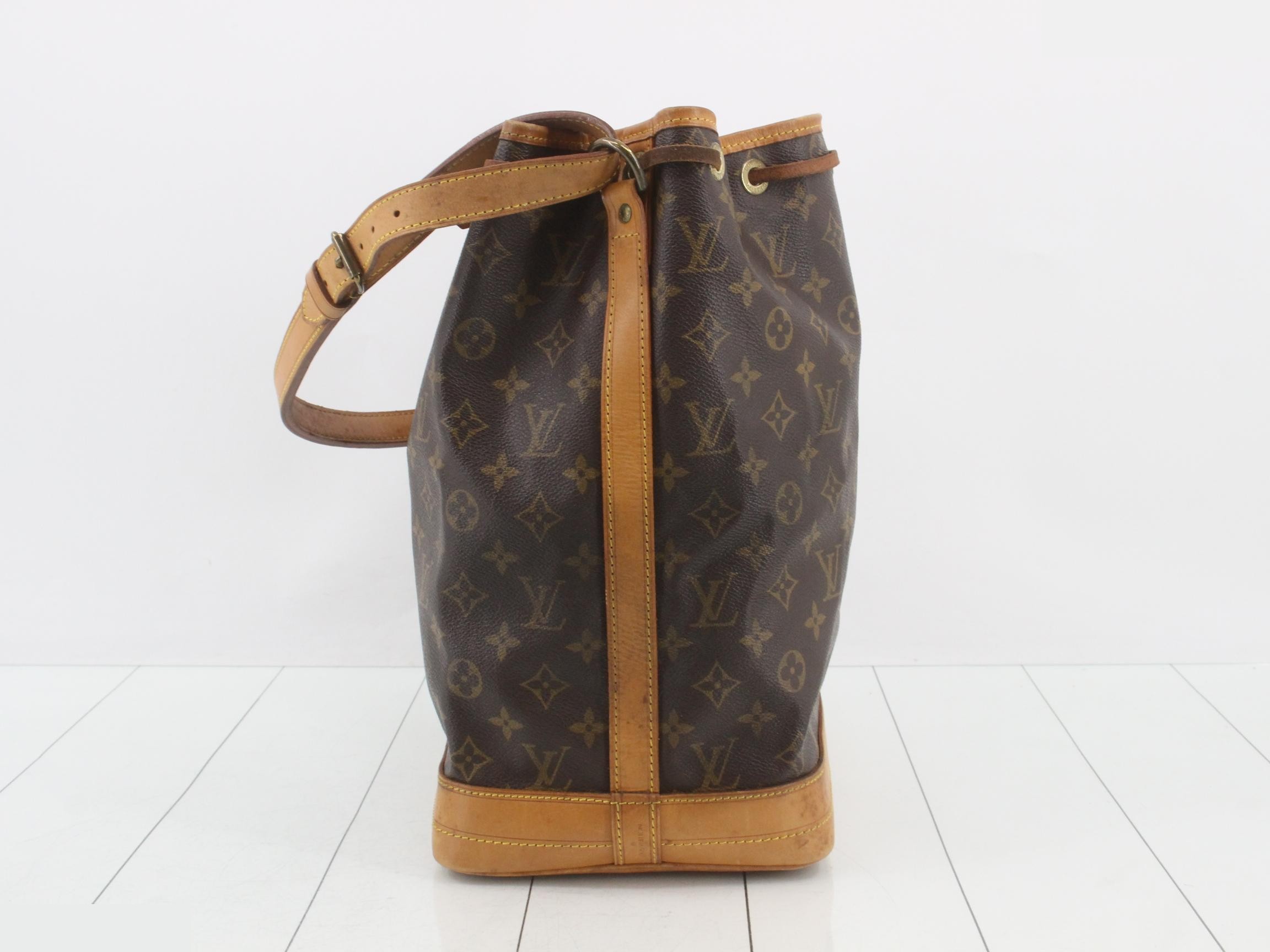 Monogram Noé — view 3