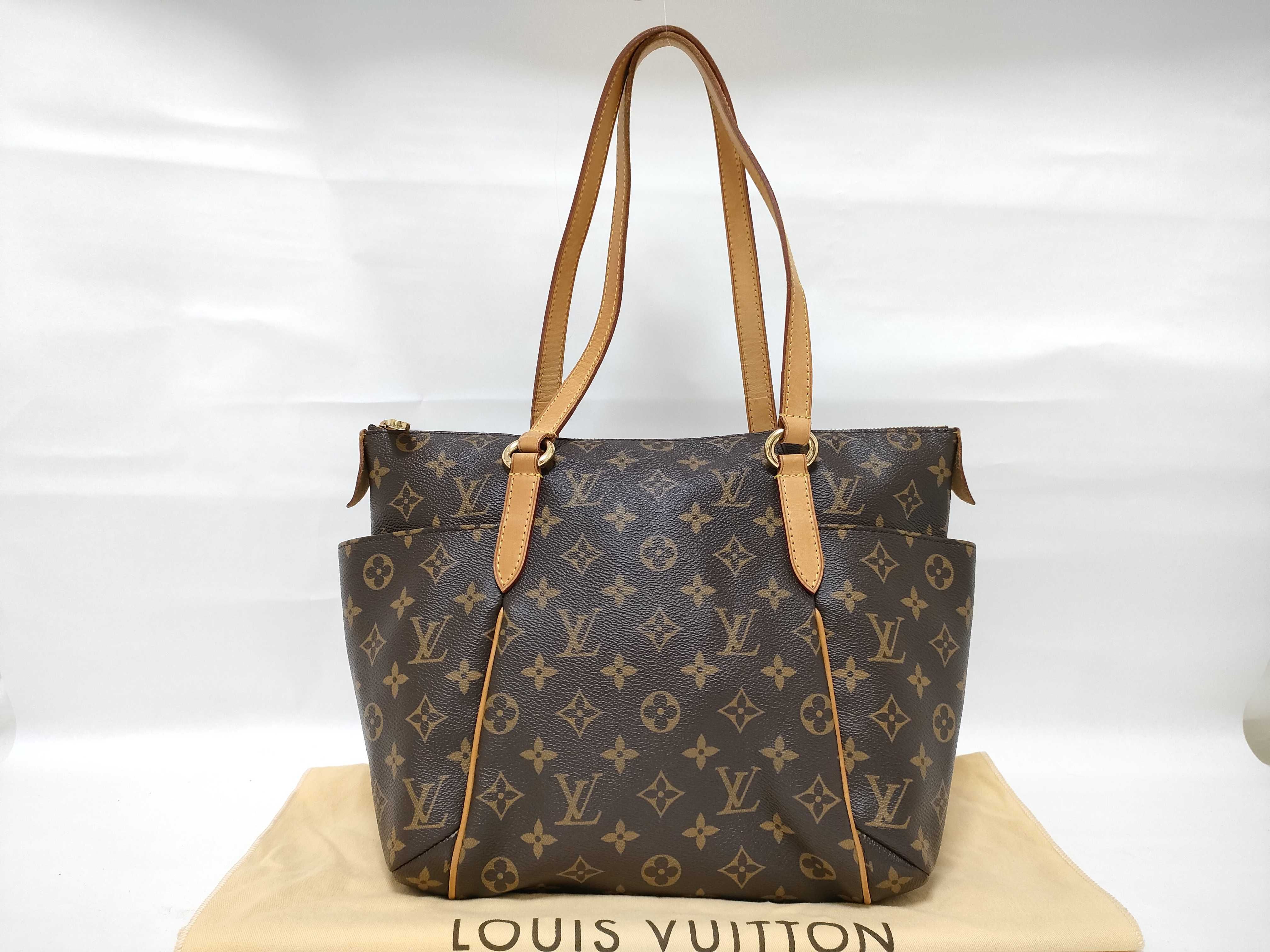 Monogram Totally PM M56688 DU5111 Tote Bag