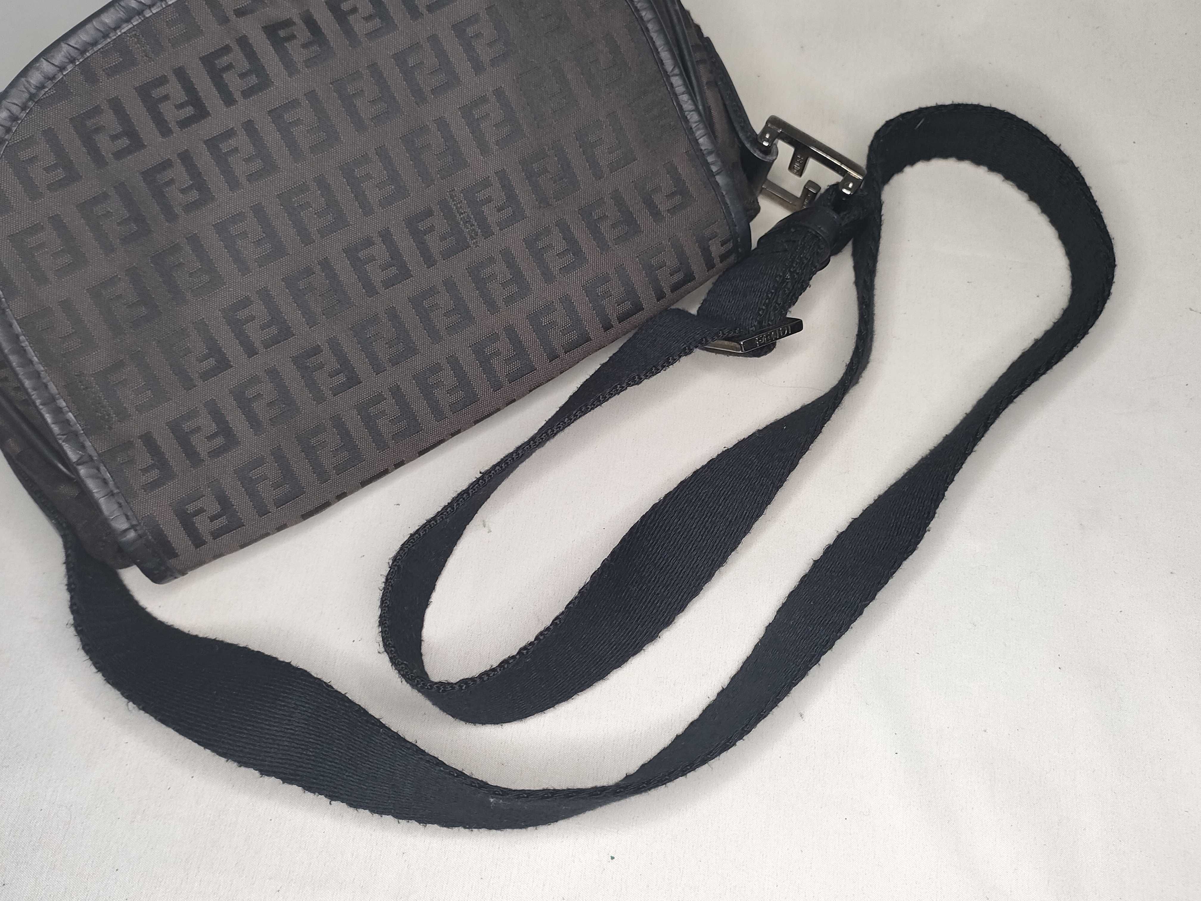 Zucchino Shoulder Bag — view 3