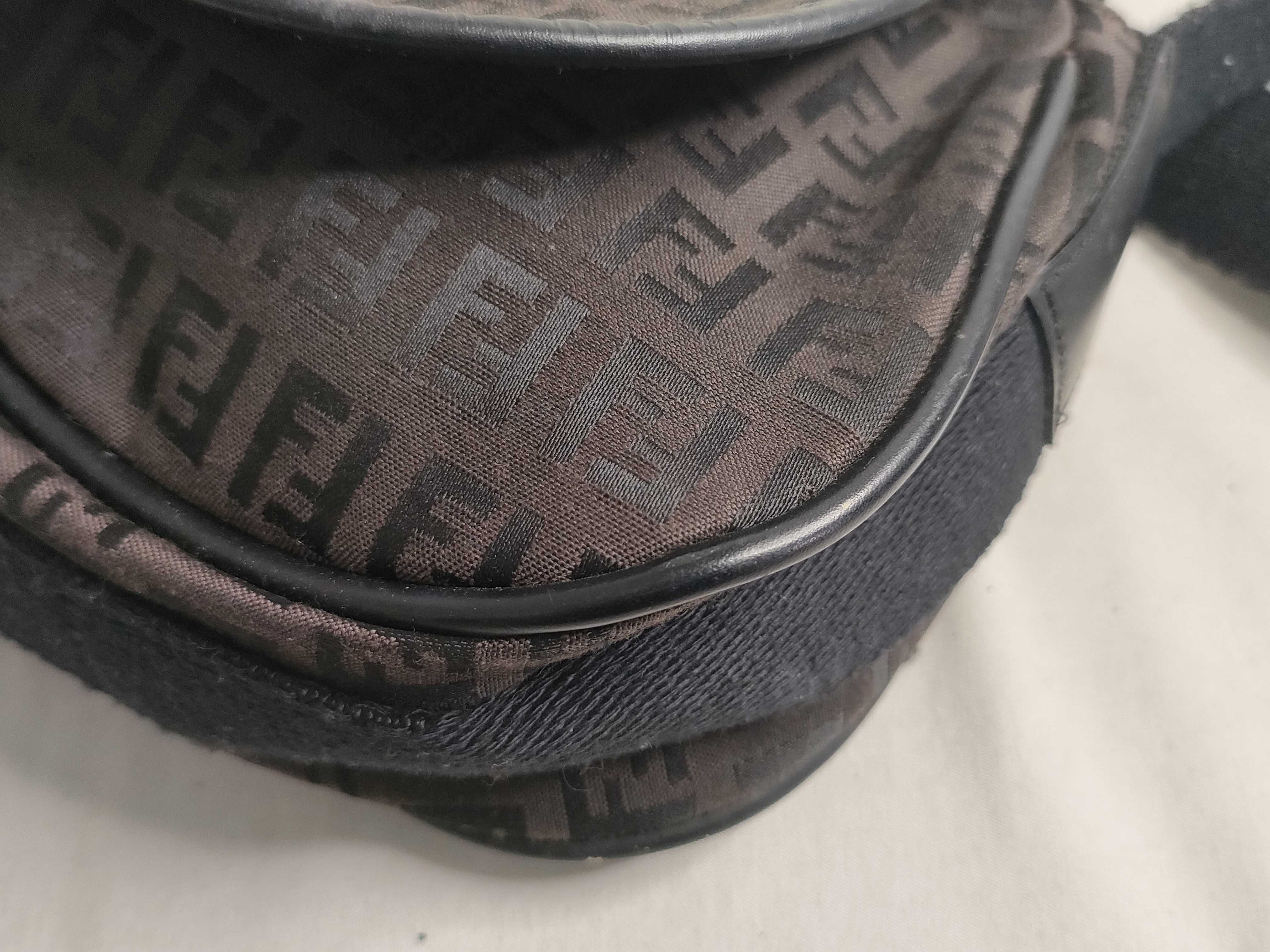 Zucchino Shoulder Bag — view 6