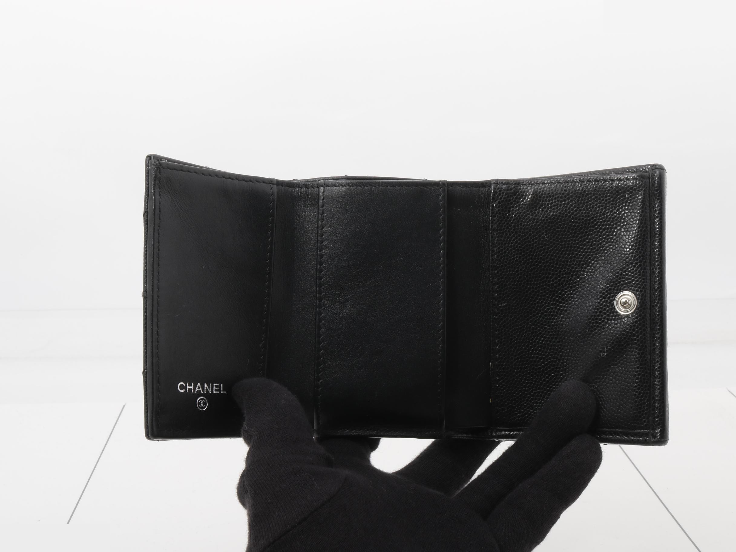 Caviar Small Flap Wallet, Black — view 4