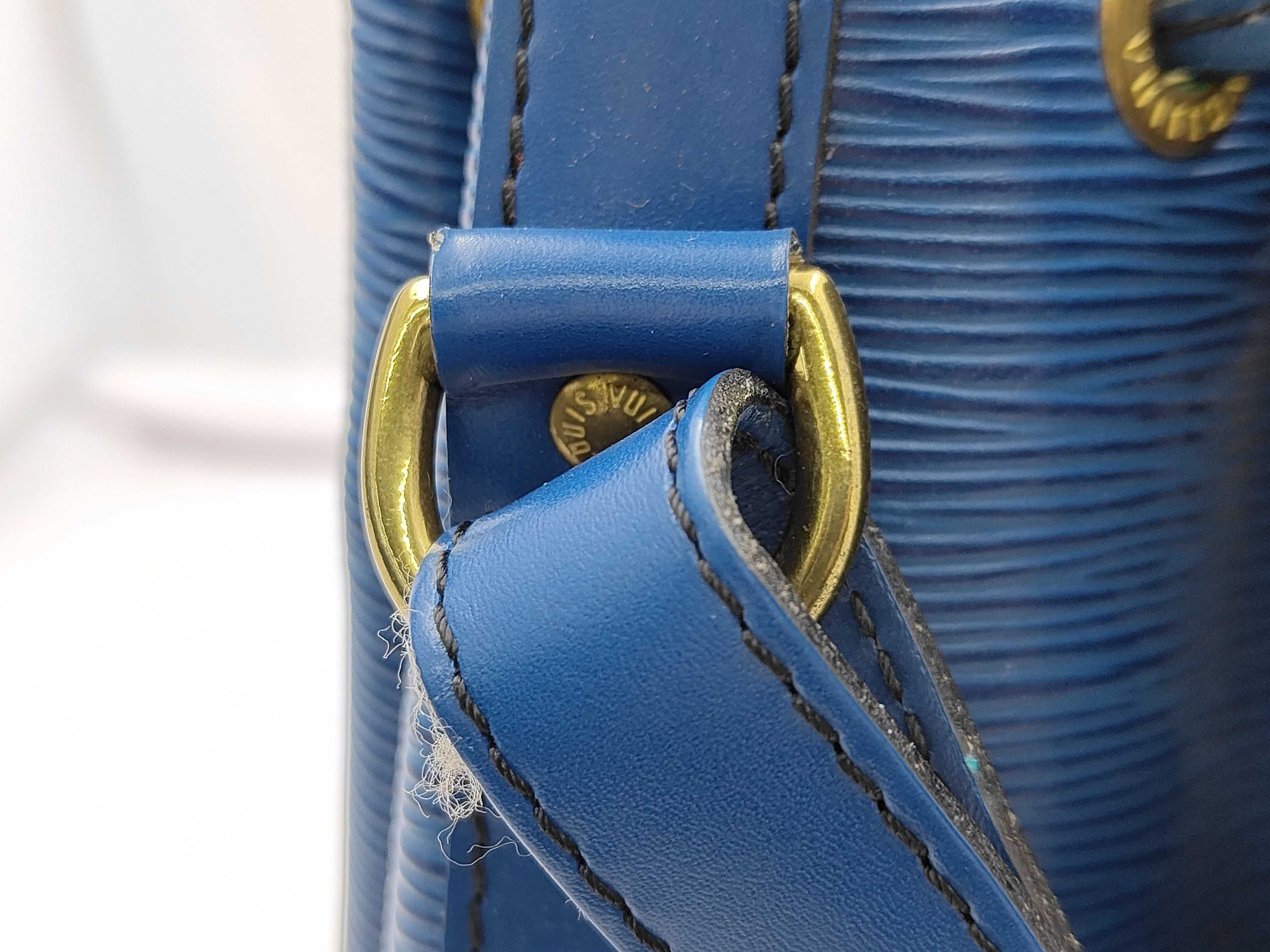 Epi Noé Shoulder Bag — view 5
