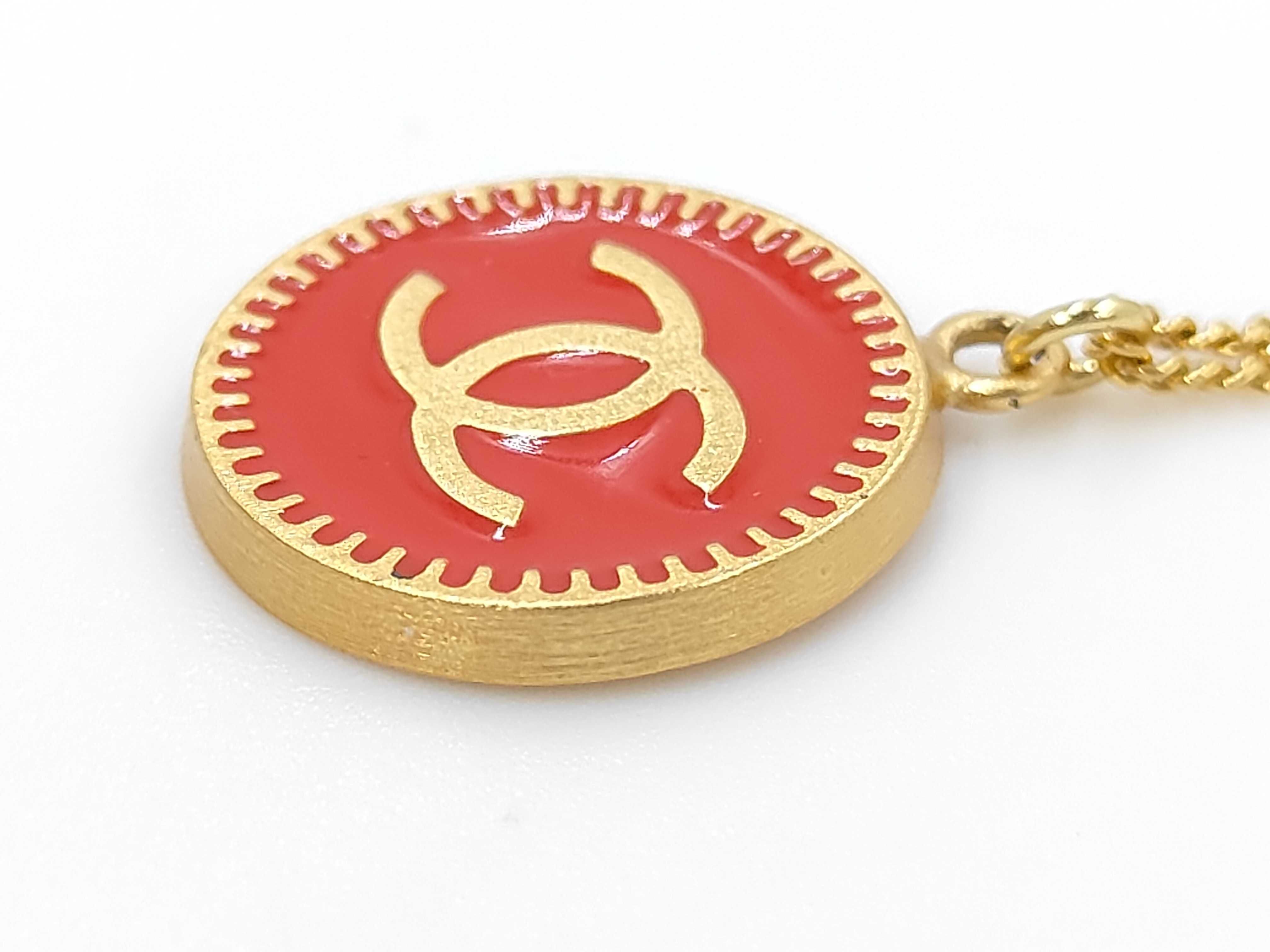 Coco Mark Coin Motif Necklace 01P — view 2
