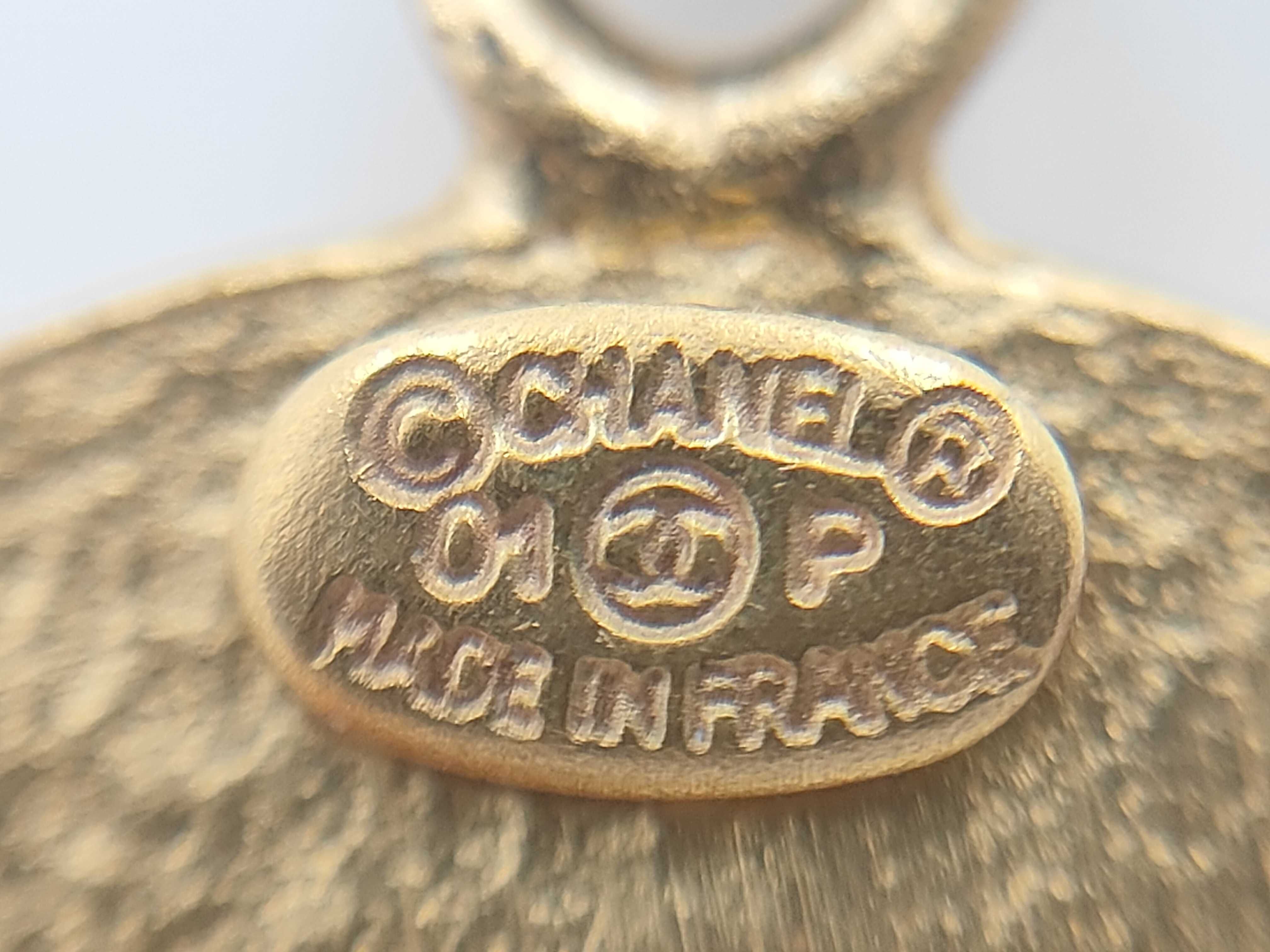 Coco Mark Coin Motif Necklace 01P — view 4