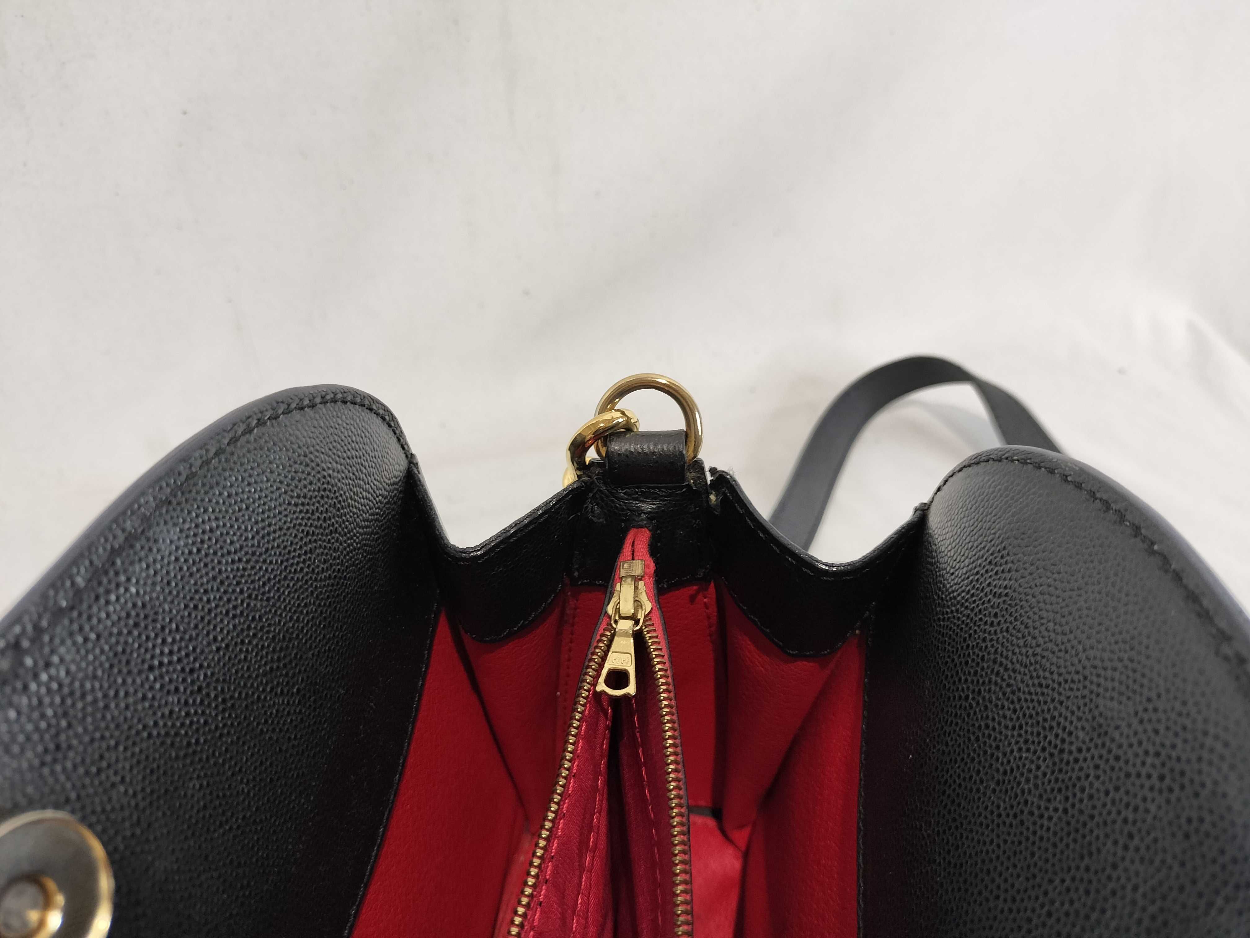 All-Leather Half-Moon Ring Hardware Shoulder Bag — view 12