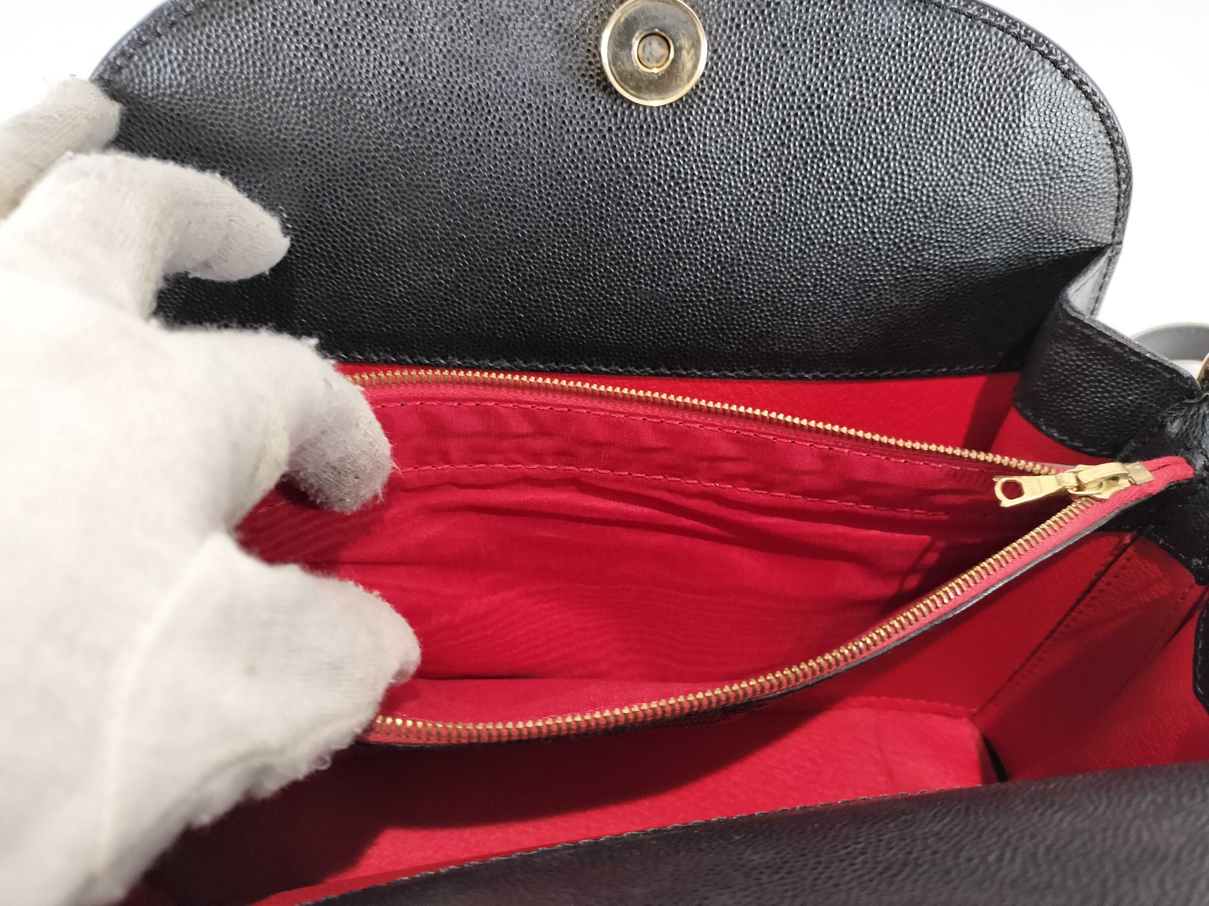 All-Leather Half-Moon Ring Hardware Shoulder Bag — view 10