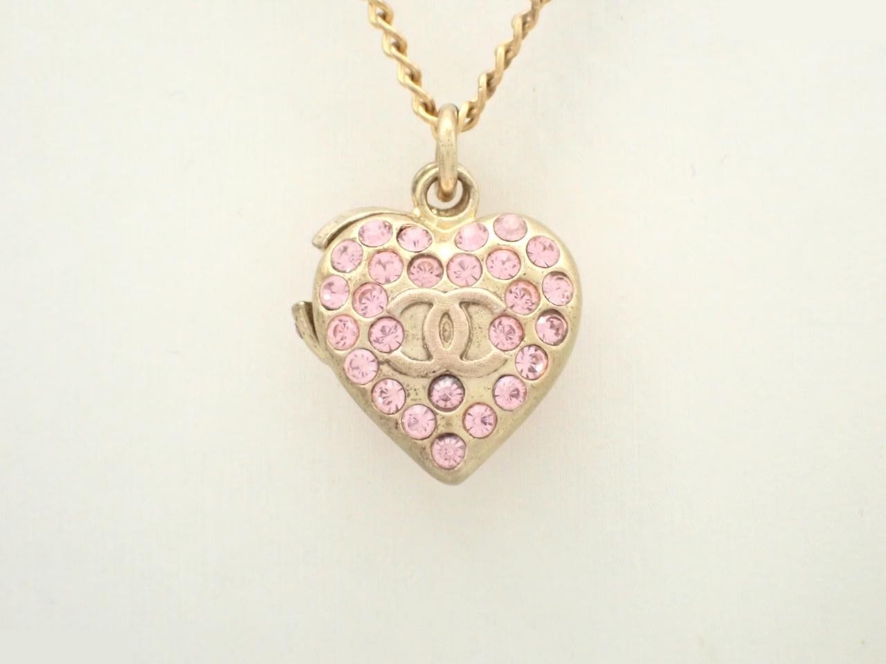 Icon Series (Precious Metals) - Necklace/Pendant 02P — view 2