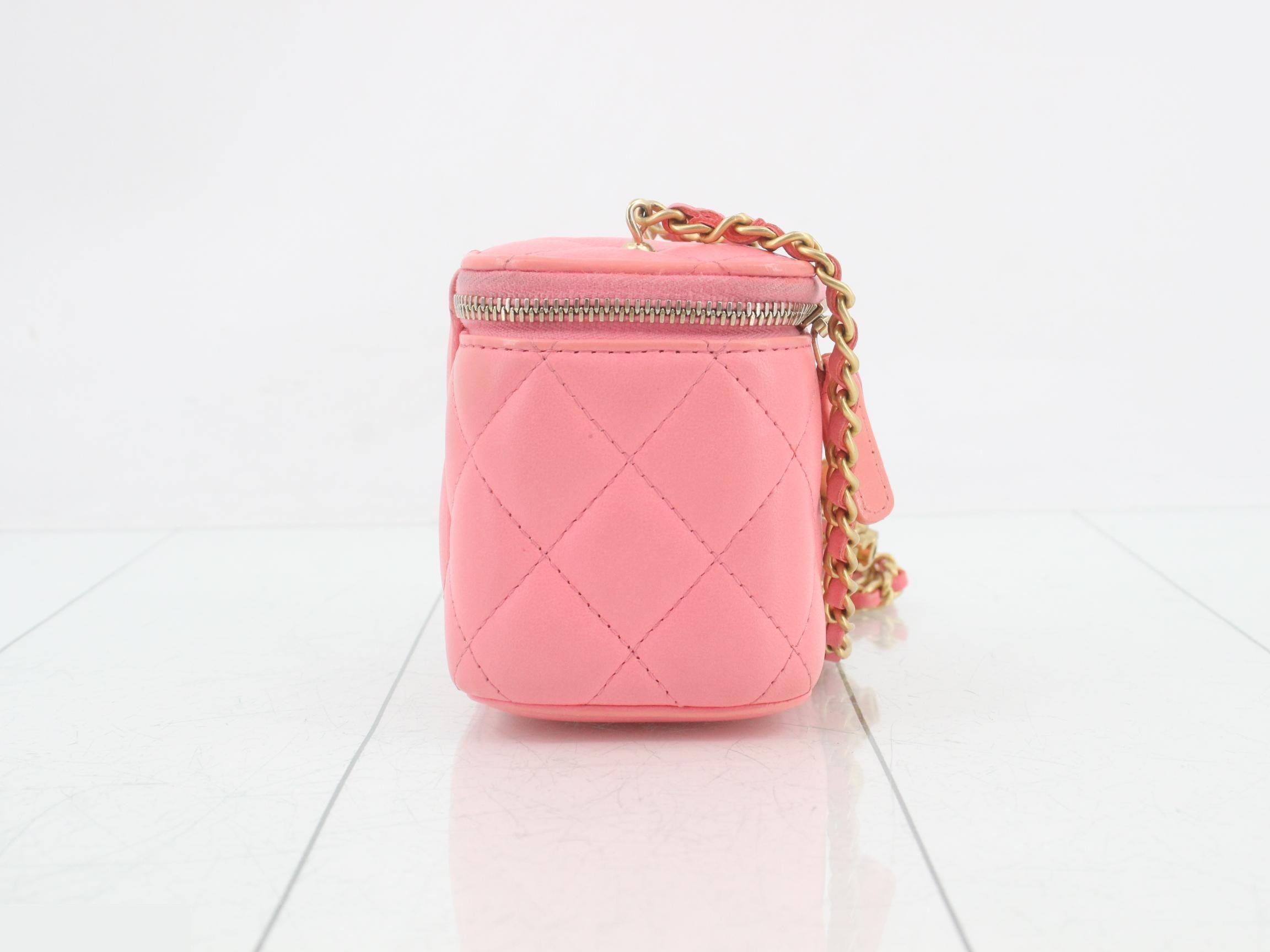 Vanity Shoulder Bag — view 4