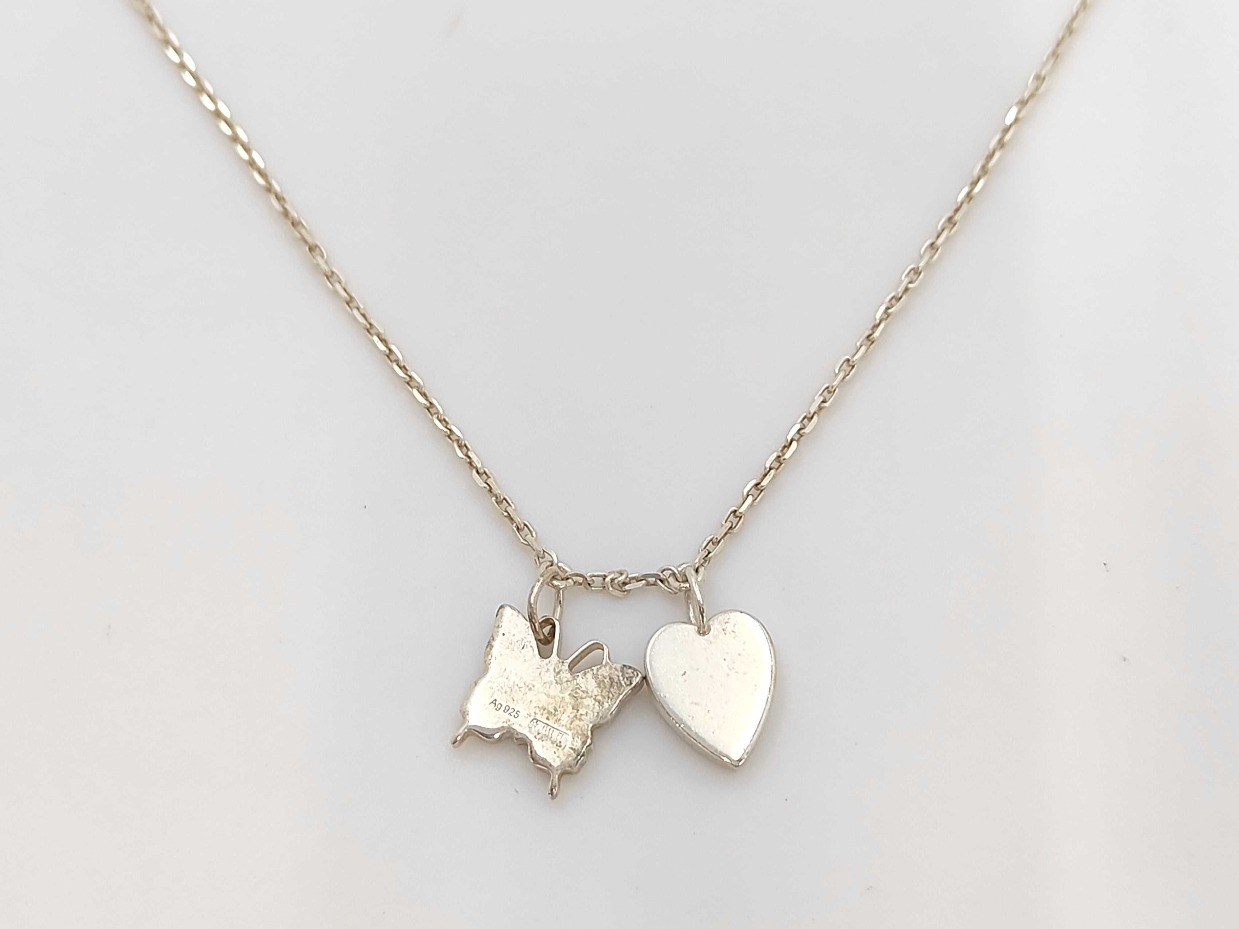 necklace — view 2
