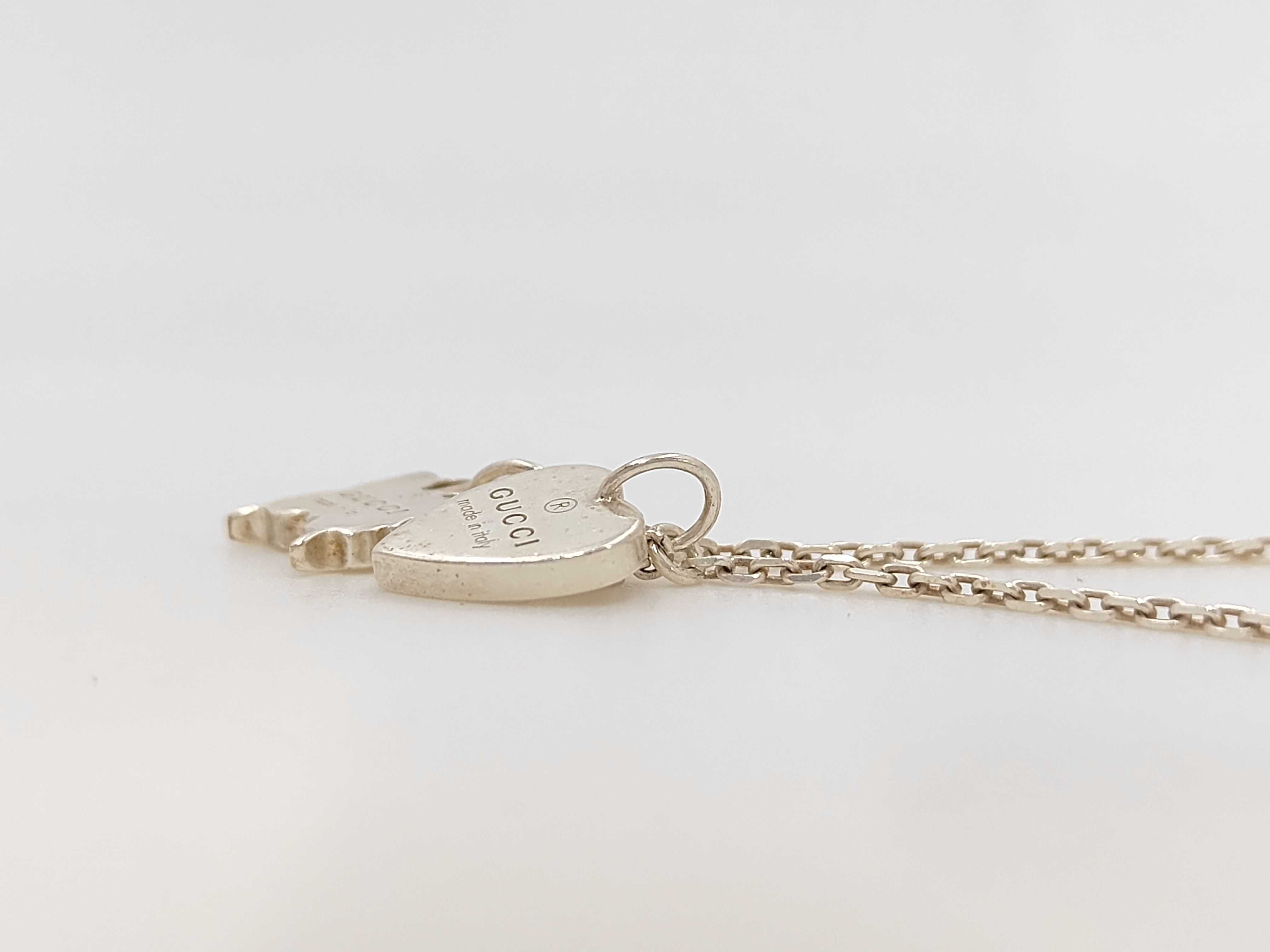 necklace — view 3