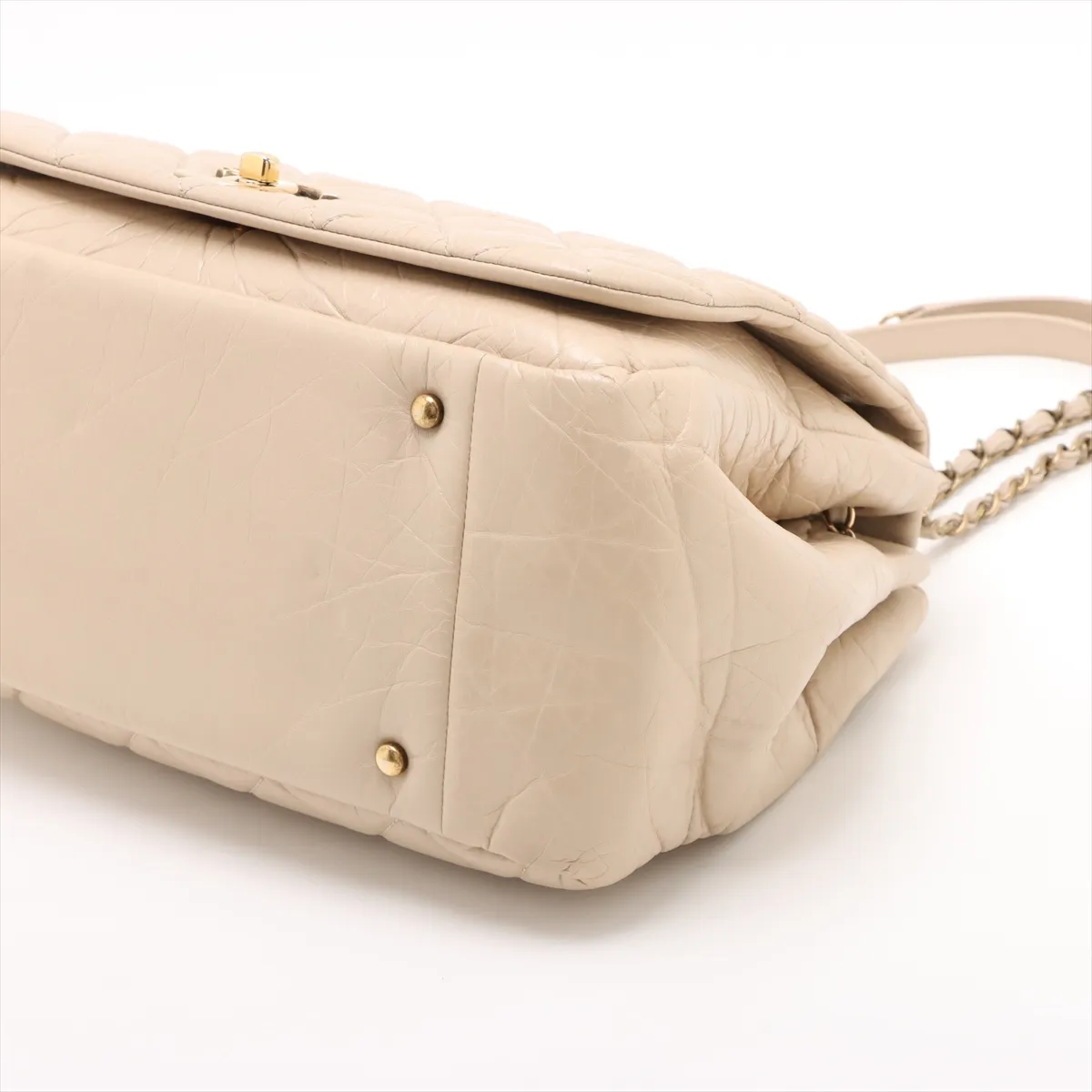 Matelasse Vintage Calf 2WAY Shoulder Bag Paris Bombay Beige Gold Hardware 16431705 16th Series — view 3