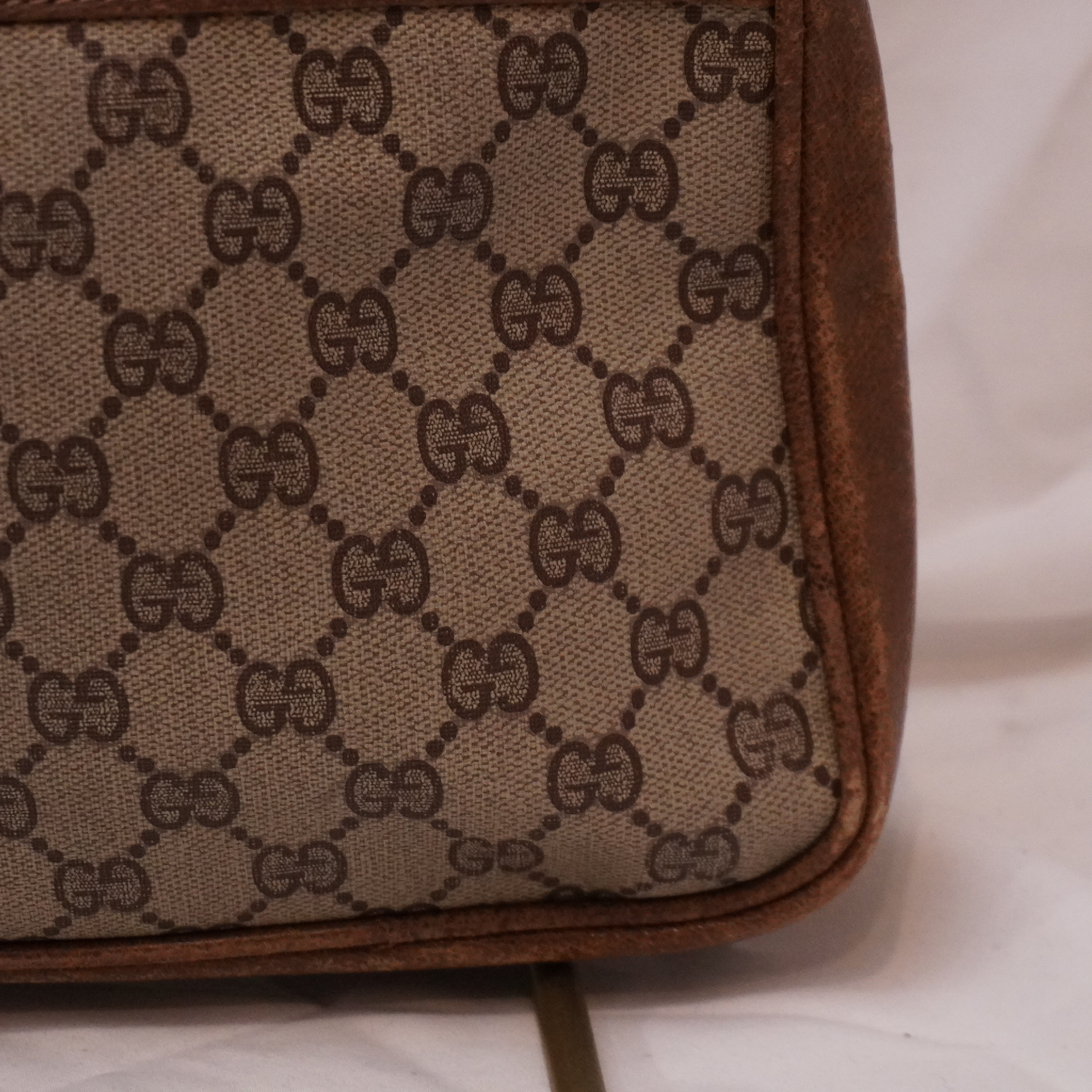 GG Sherry Shoulder Bag — view 11