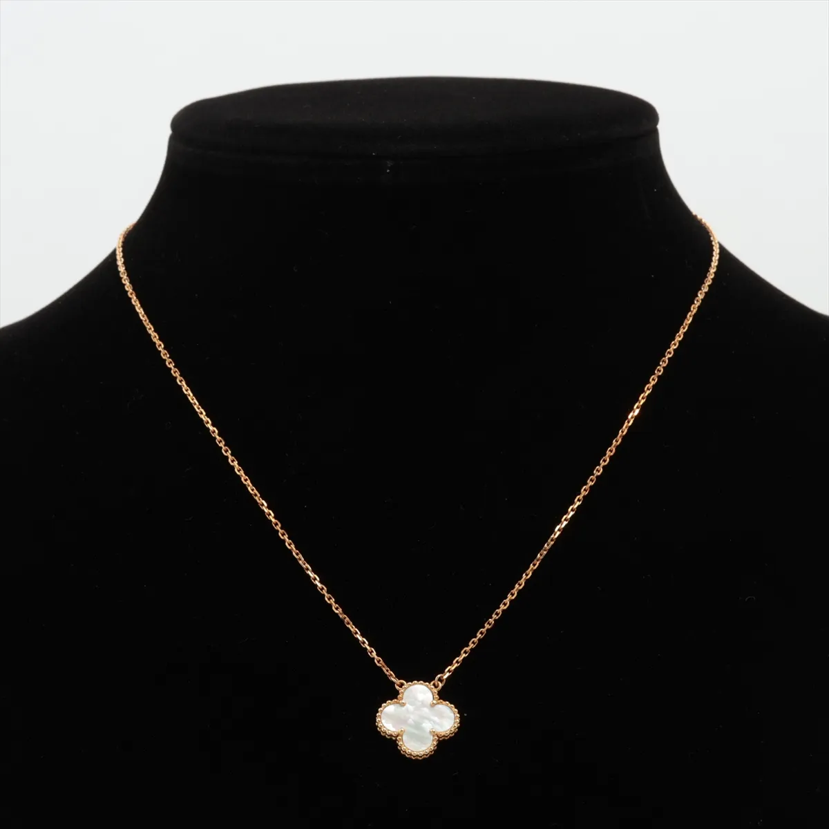 Vintage Alhambra Shell Necklace 750(YG) 5.2g JB127329 Shell — view 5