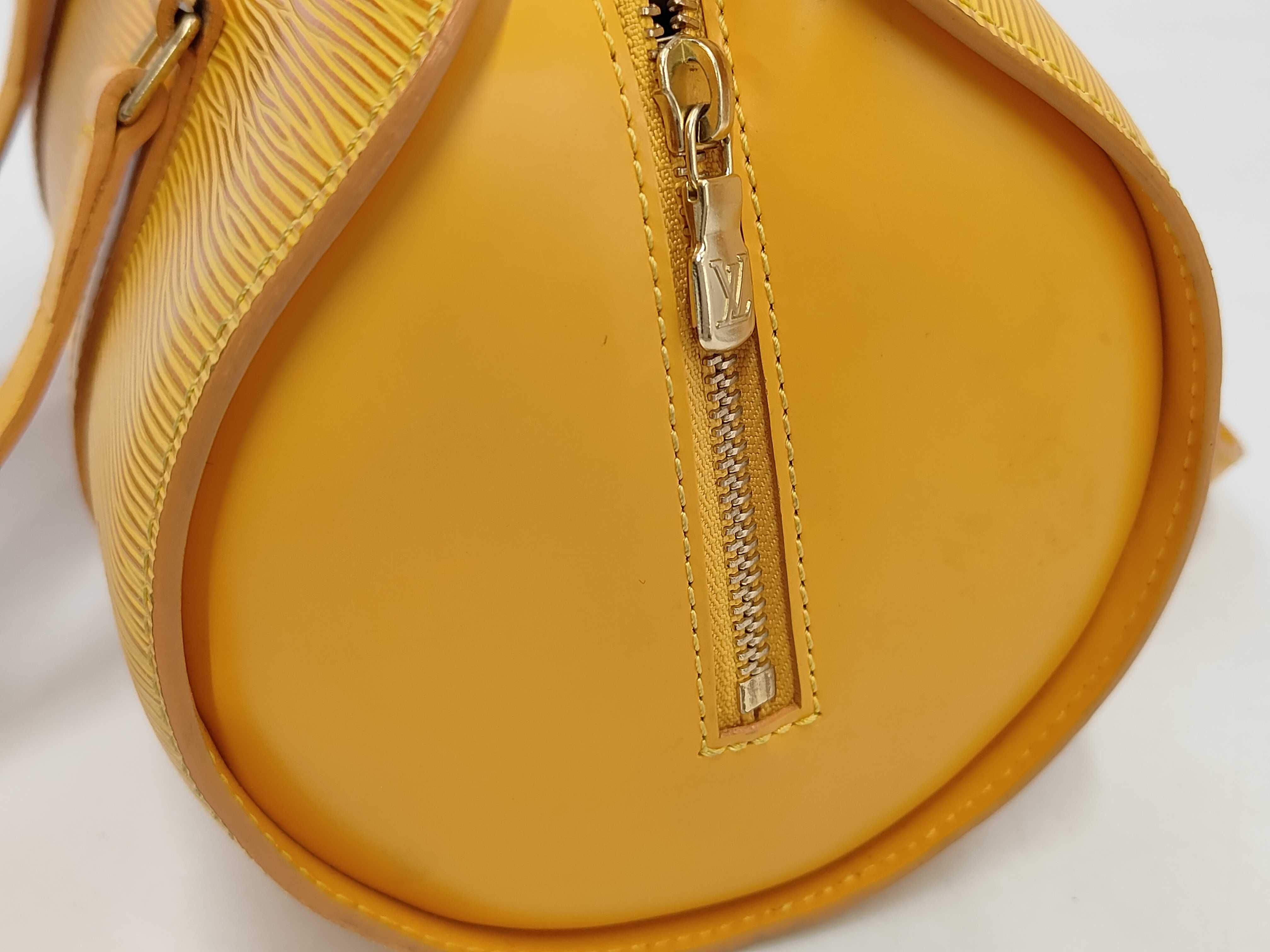 Epi Louis Vuitton Soufflot Handbag Epi M52229 Handbag — view 10